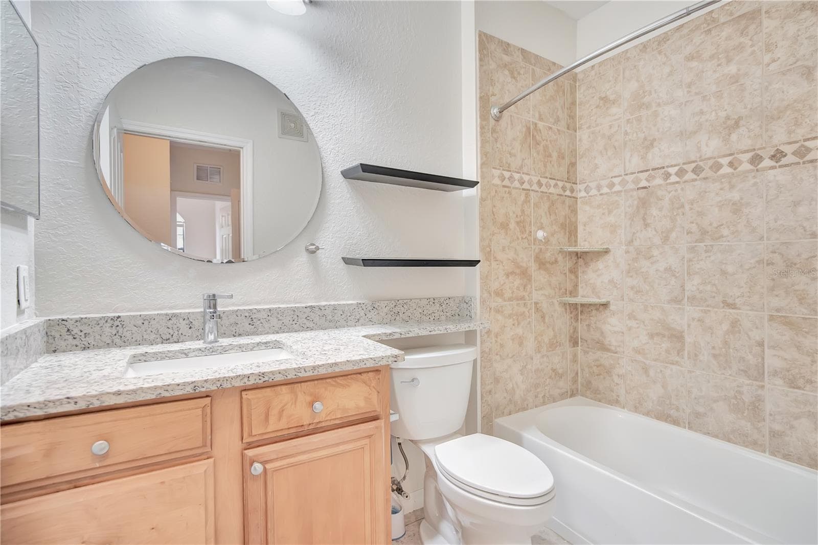 Townhouse at 6119 METROWEST BLVD #103, ORLANDO, photo 19 of 38