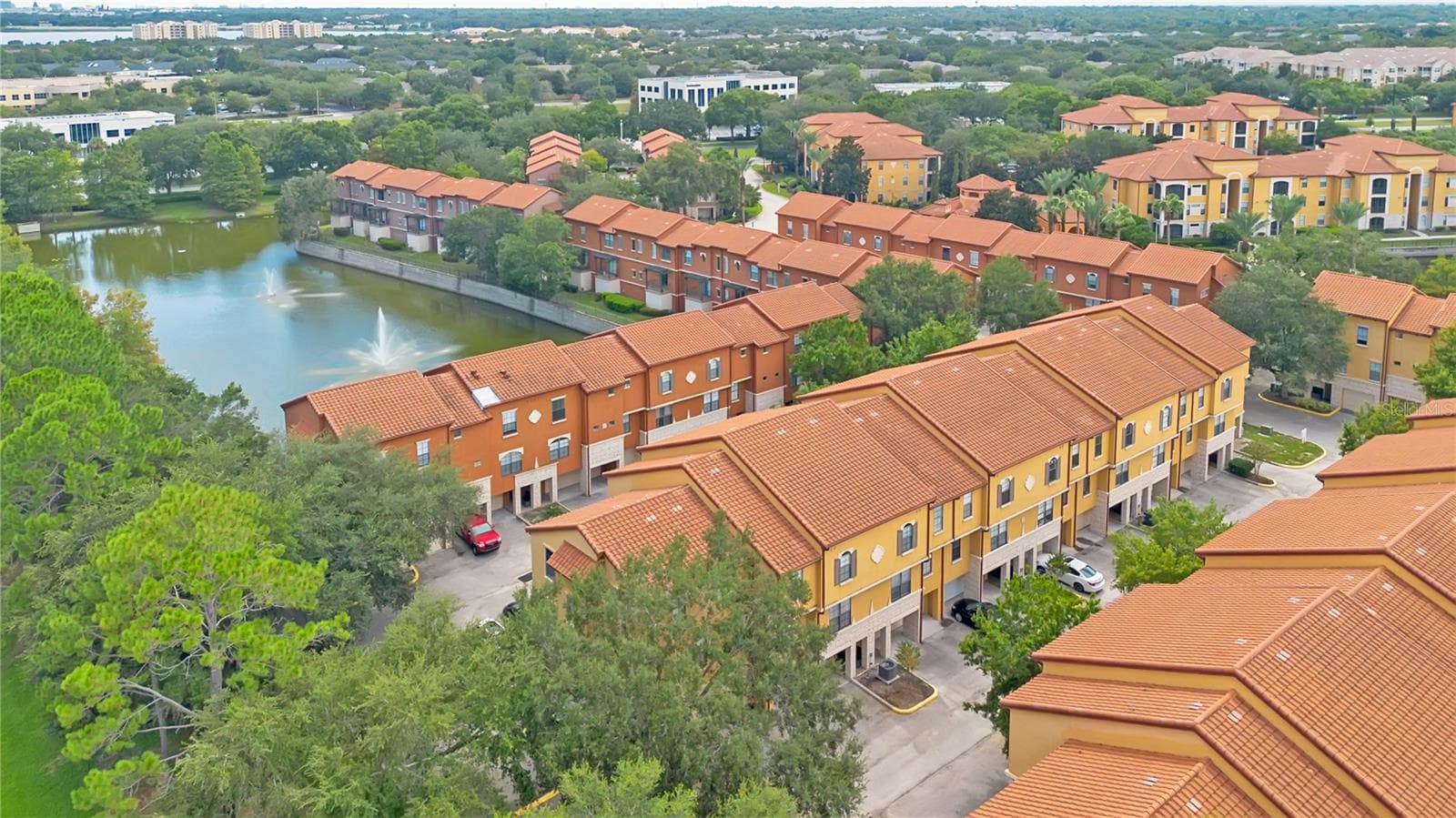 Townhouse at 6119 METROWEST BLVD #103, ORLANDO, photo 26 of 38