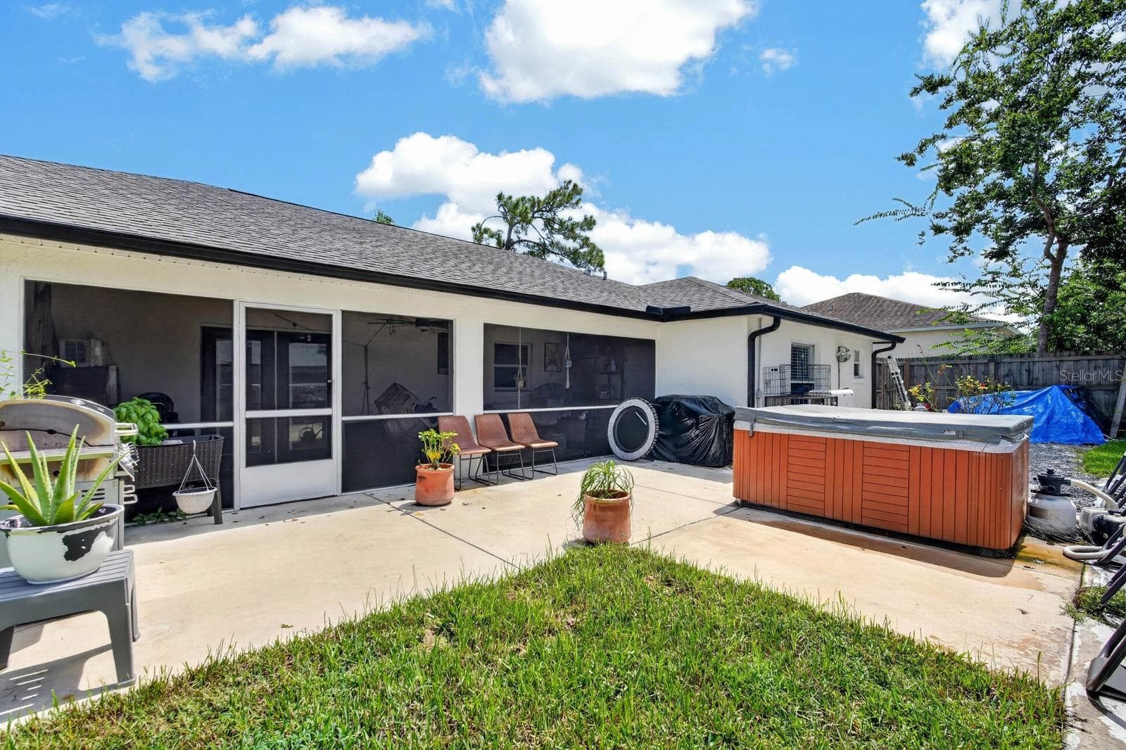 BACK PATIO - 3216 UMBRELLA TREE, EDGEWATER