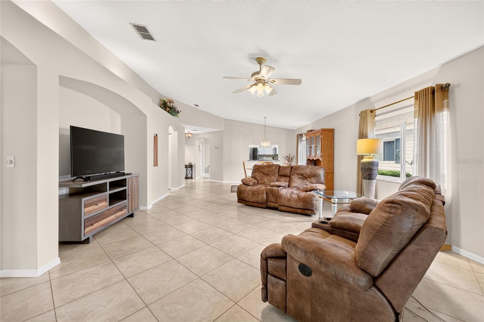 Villa at 13338 SW 111TH CIR, DUNNELLON, photo 4 of 72