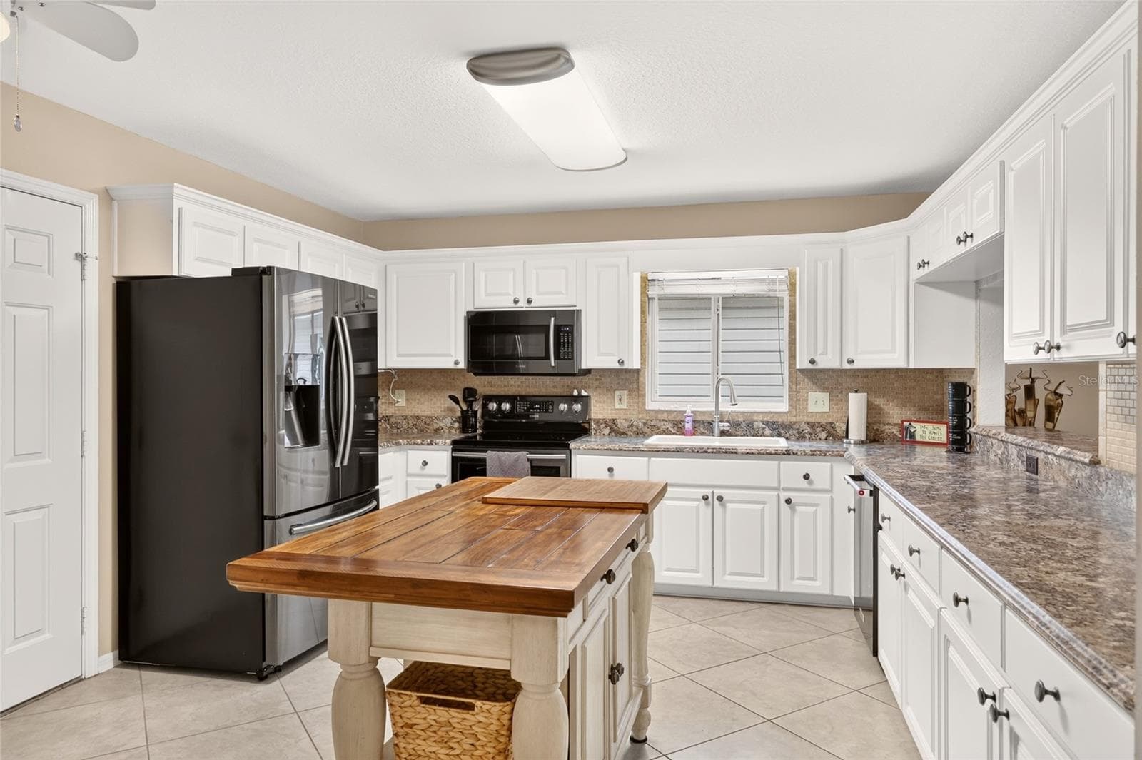 Villa at 13338 SW 111TH CIR, DUNNELLON, photo 9 of 72