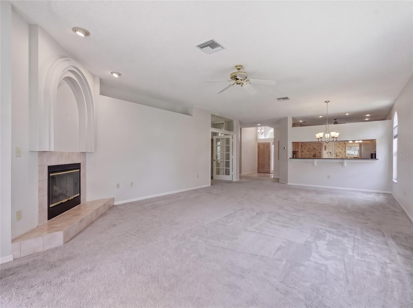 Living Room / Dining Room - 1063 DARTFORD DR, TARPON SPRINGS