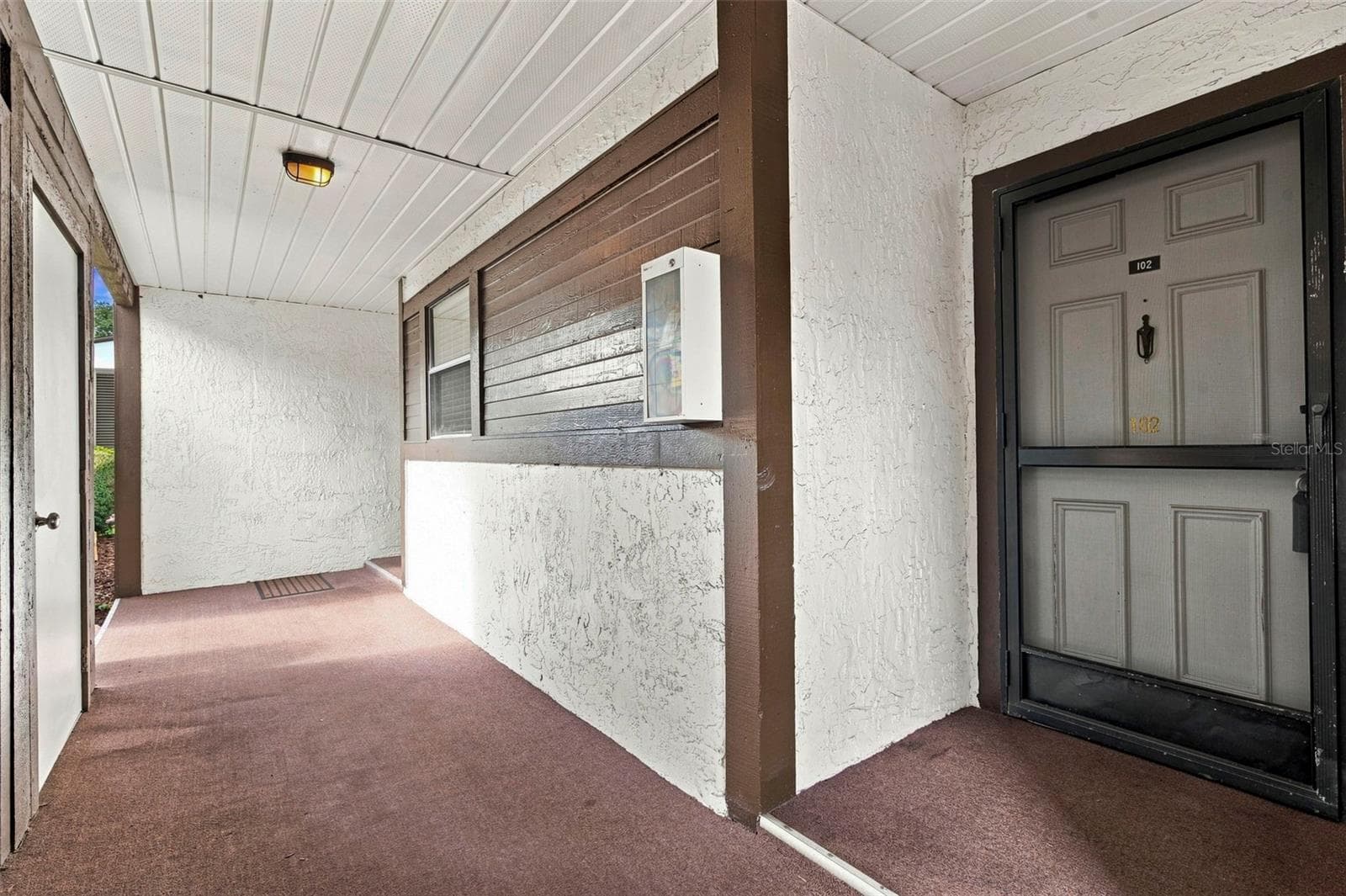 Condominium at 4113 PASSPORT LN #102, NEW PORT RICHEY, photo 5 of 56