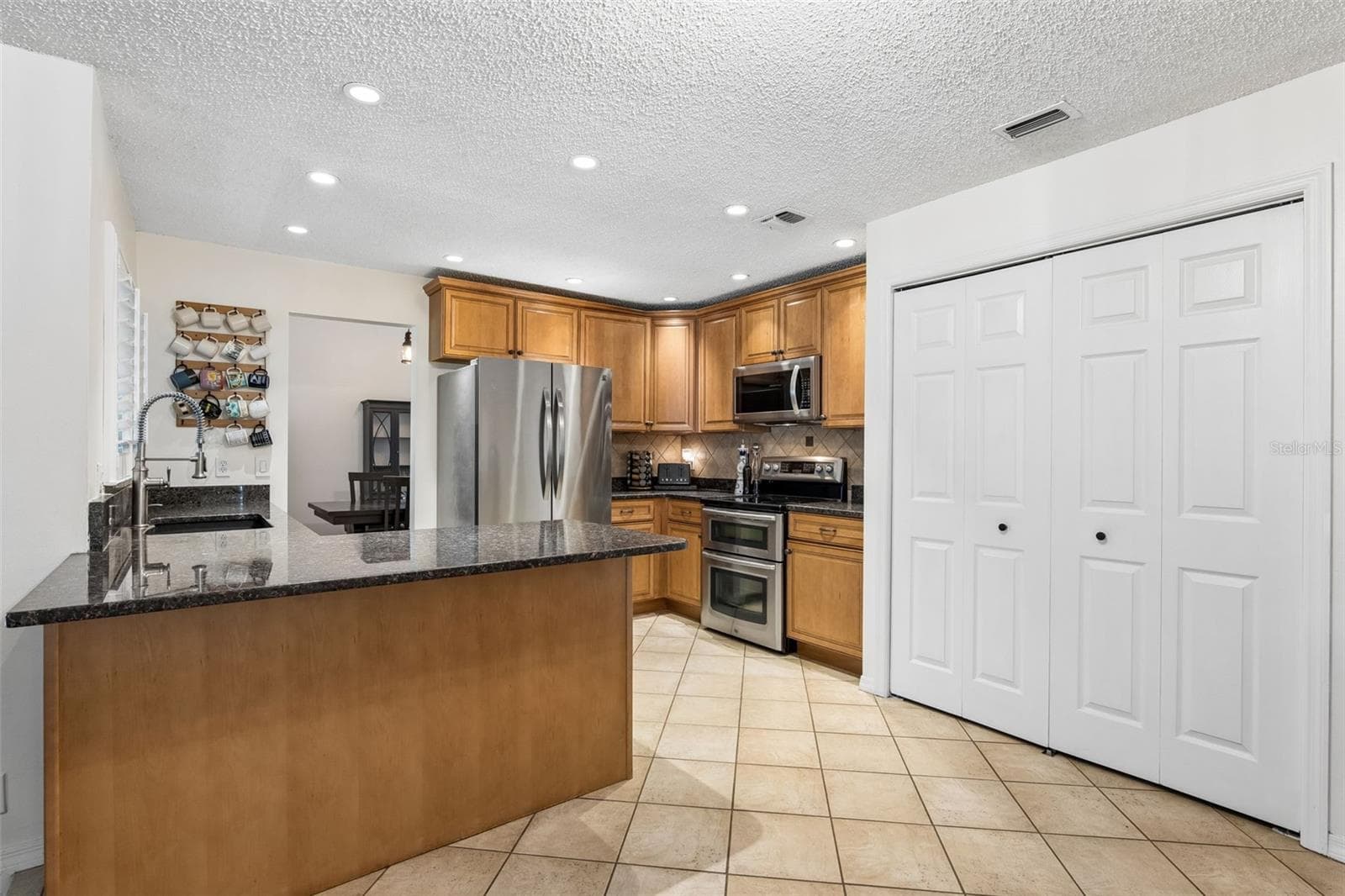 Single Family Residence at 167 HOLDERNESS DR, LONGWOOD, photo 6 of 21