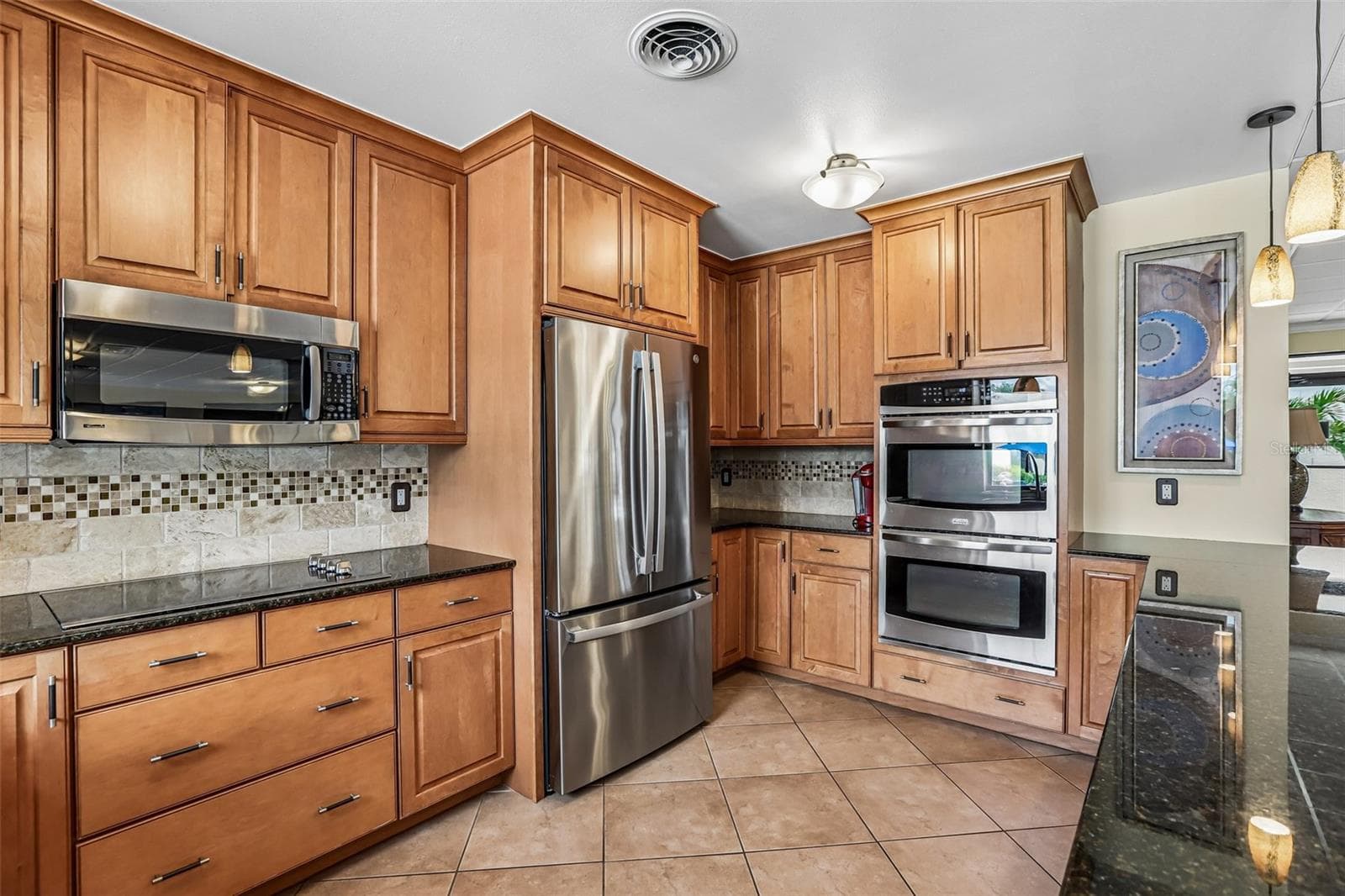 Condominium at 1332 PASADENA AVE S #207, SOUTH PASADENA, photo 44 of 71