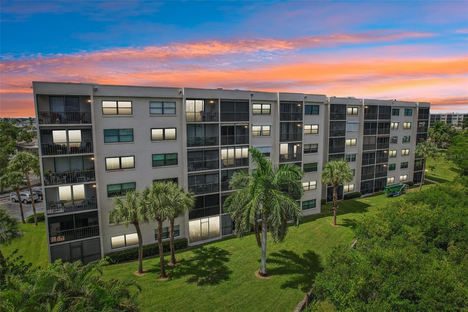 Condominium at 1332 PASADENA AVE S #207, SOUTH PASADENA, photo 68 of 71