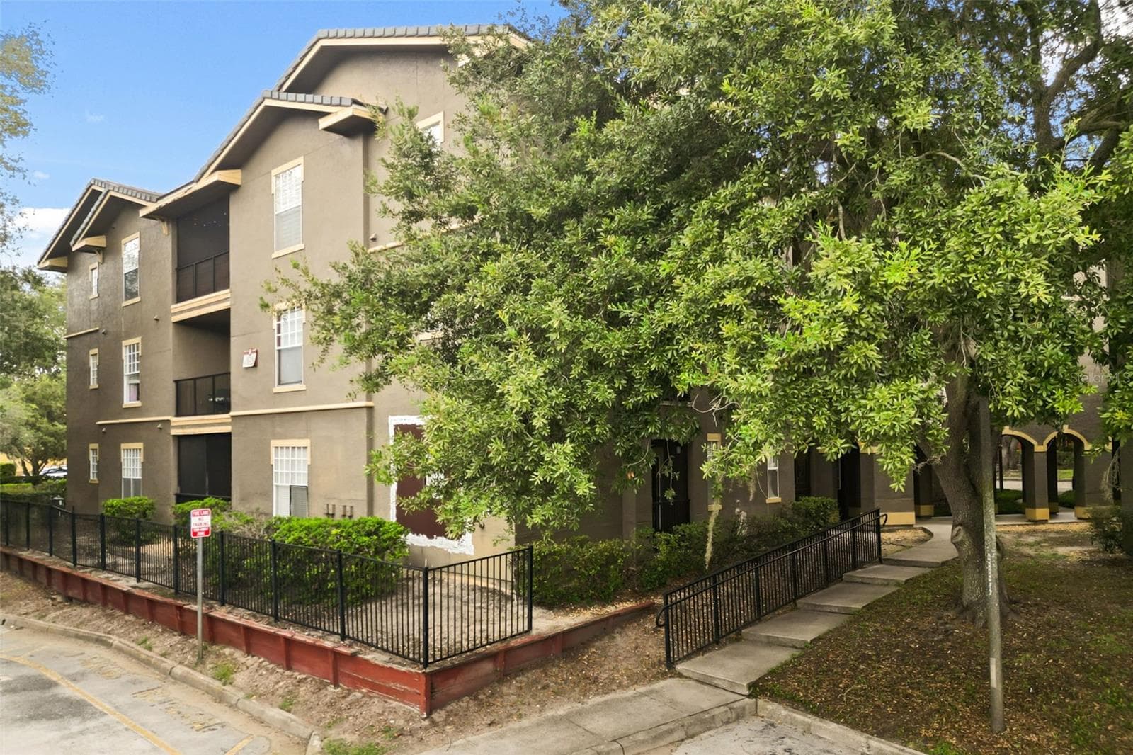 126 VISTA VERDI CIR #300
