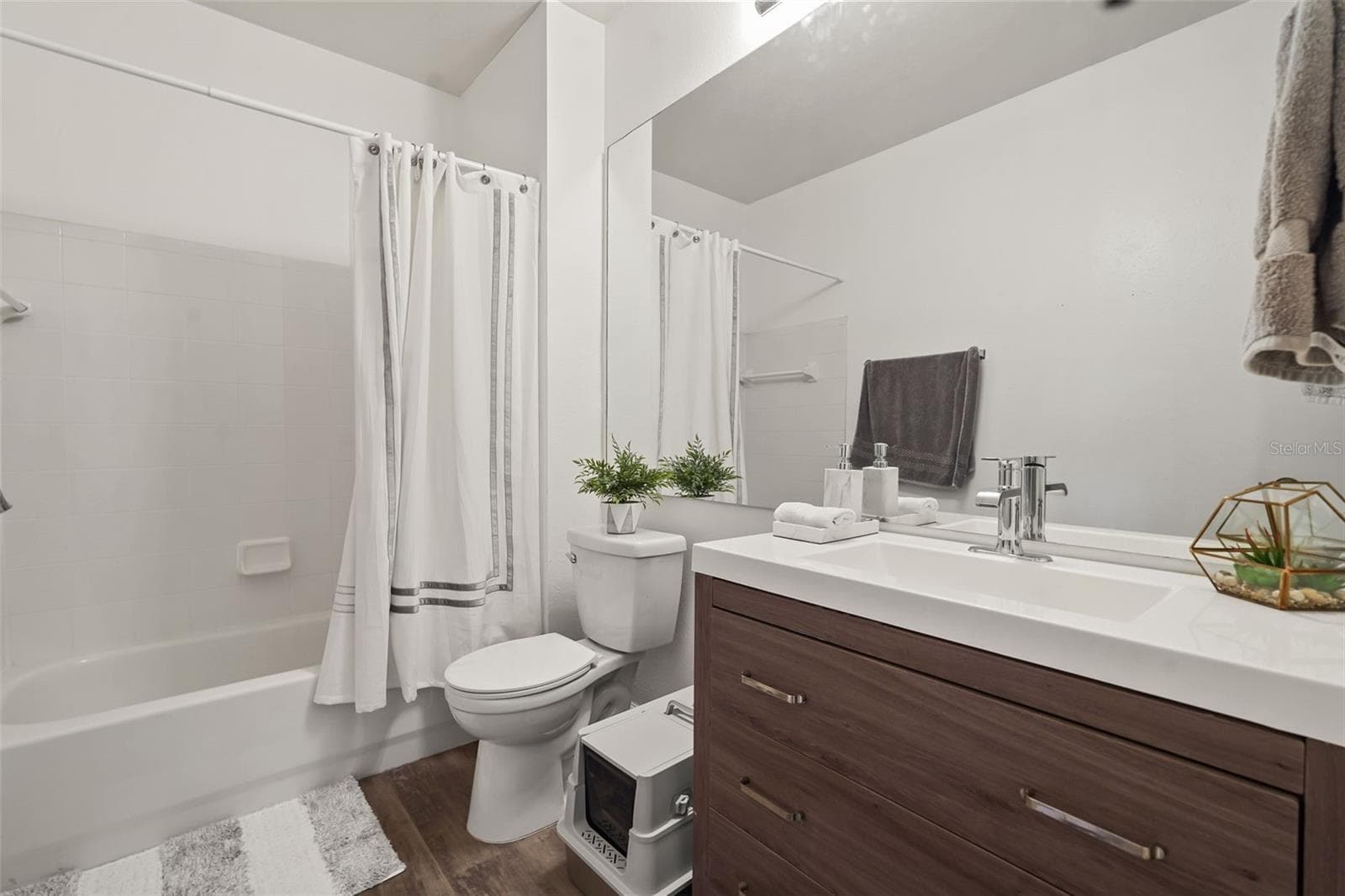 Condominium at 126 VISTA VERDI CIR #300, LAKE MARY, photo 18 of 28
