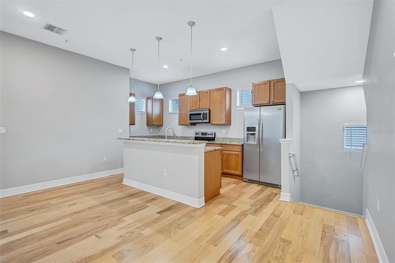 Townhouse at 4512 BAY SPRING CT, TAMPA, photo 16 of 45