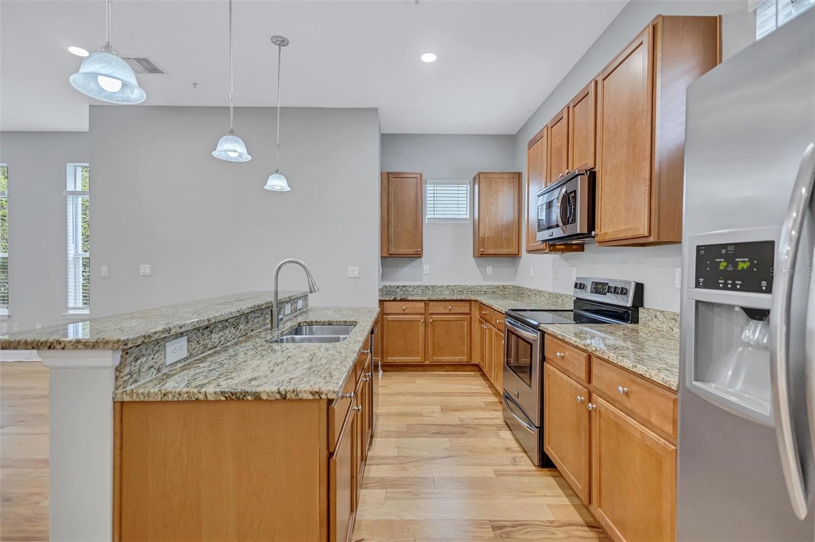 Townhouse at 4512 BAY SPRING CT, TAMPA, photo 19 of 45