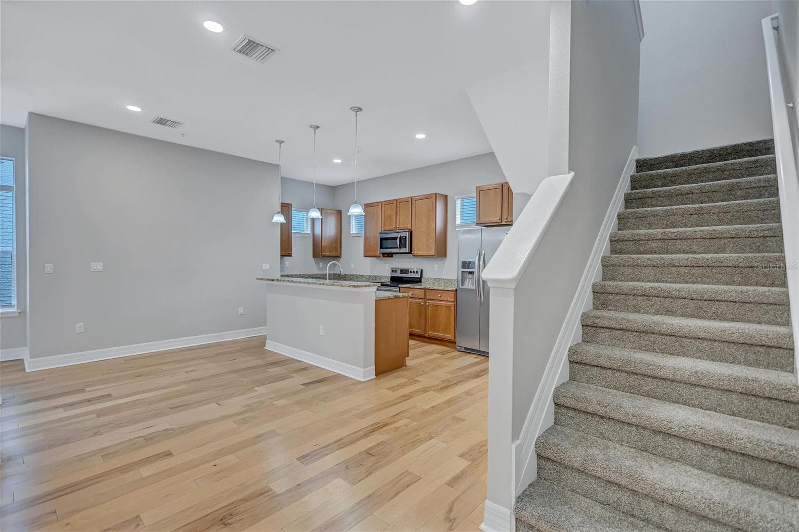 Townhouse at 4512 BAY SPRING CT, TAMPA, photo 27 of 45