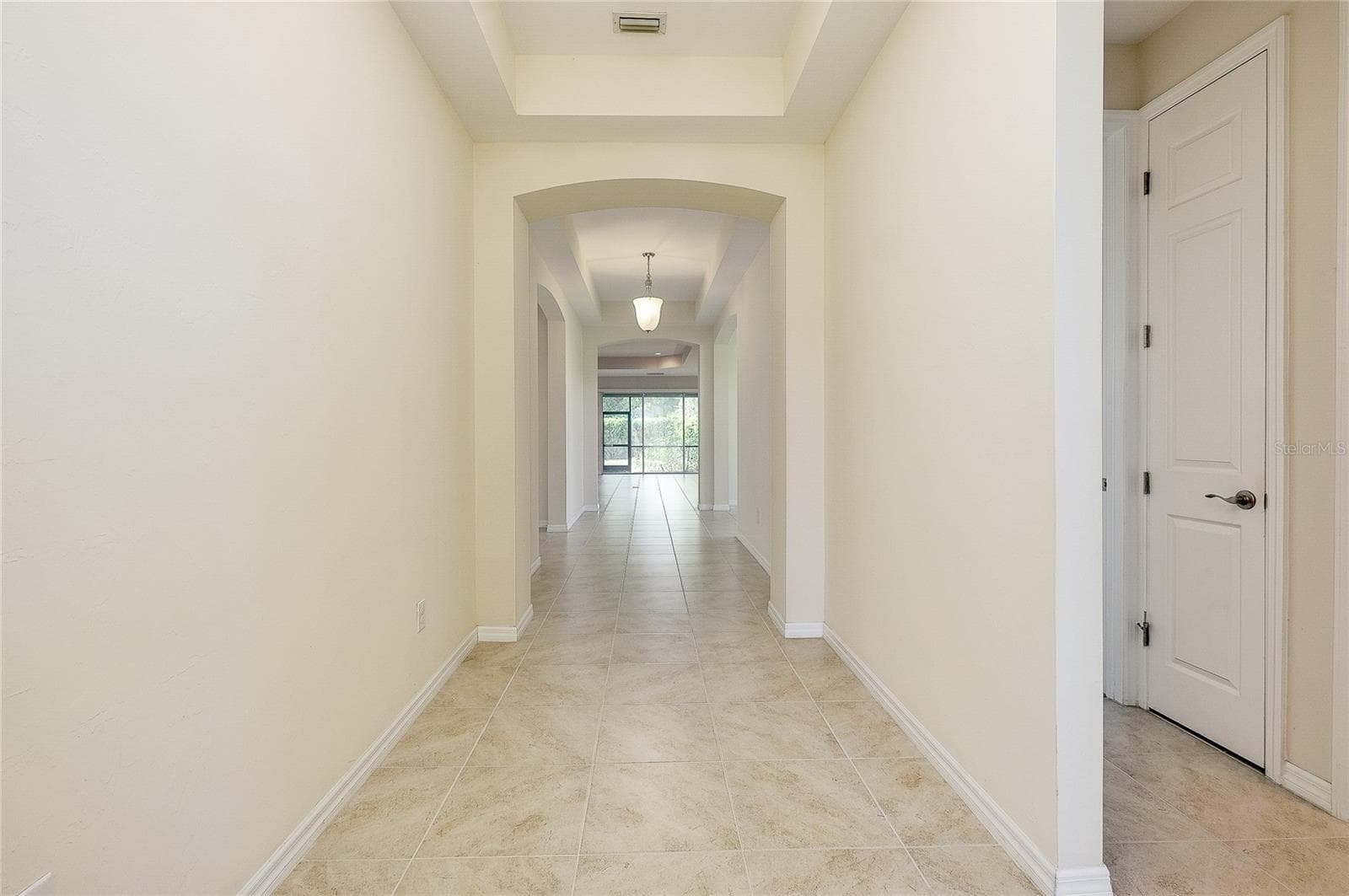 Single Family Residence at 11535 BLACKFIN ST, VENICE, photo 13 of 89