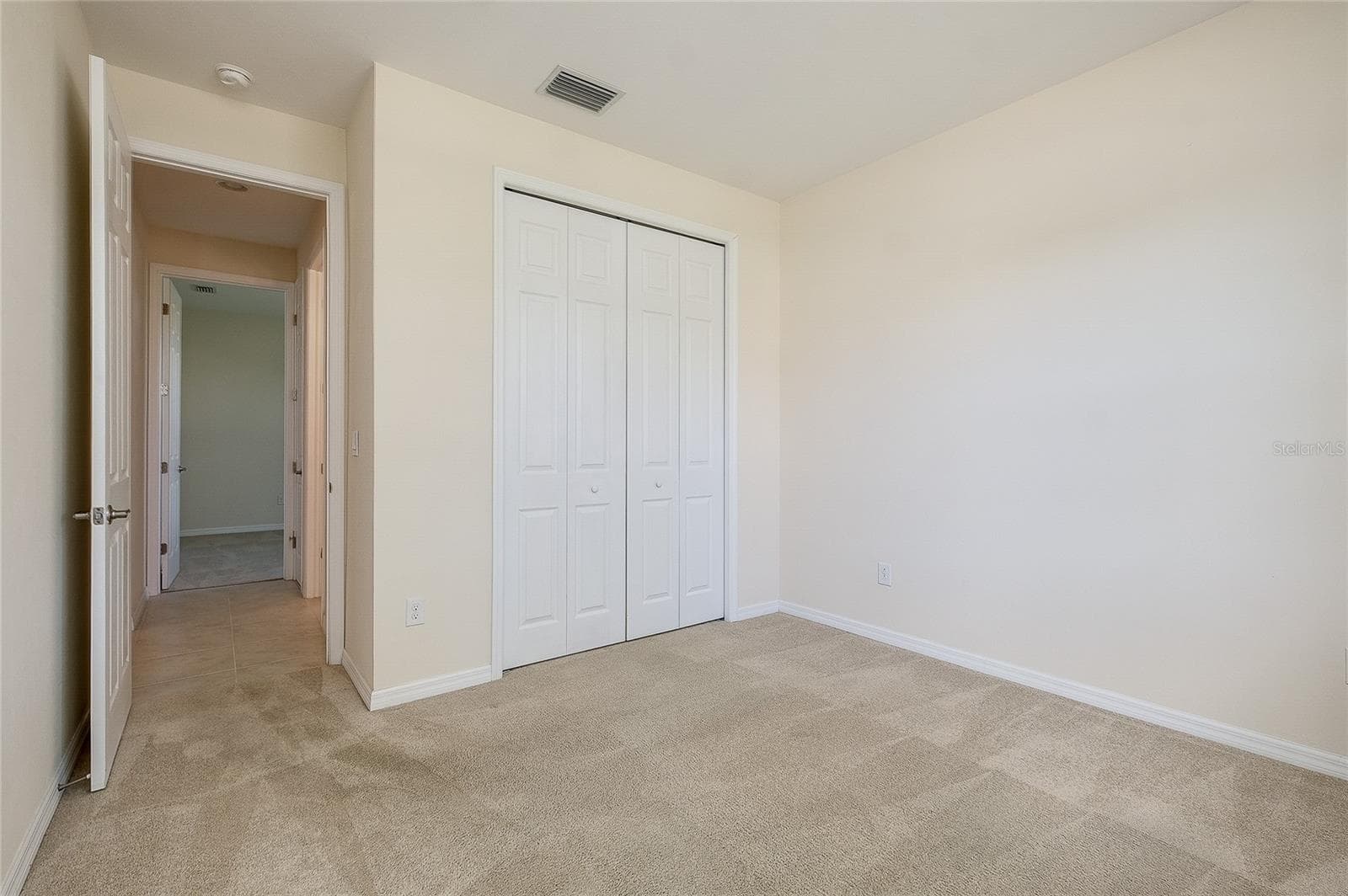 Single Family Residence at 11535 BLACKFIN ST, VENICE, photo 17 of 89