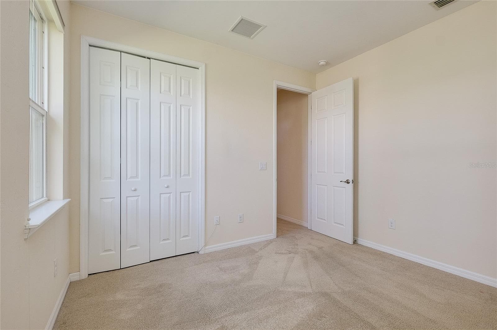 Single Family Residence at 11535 BLACKFIN ST, VENICE, photo 23 of 89