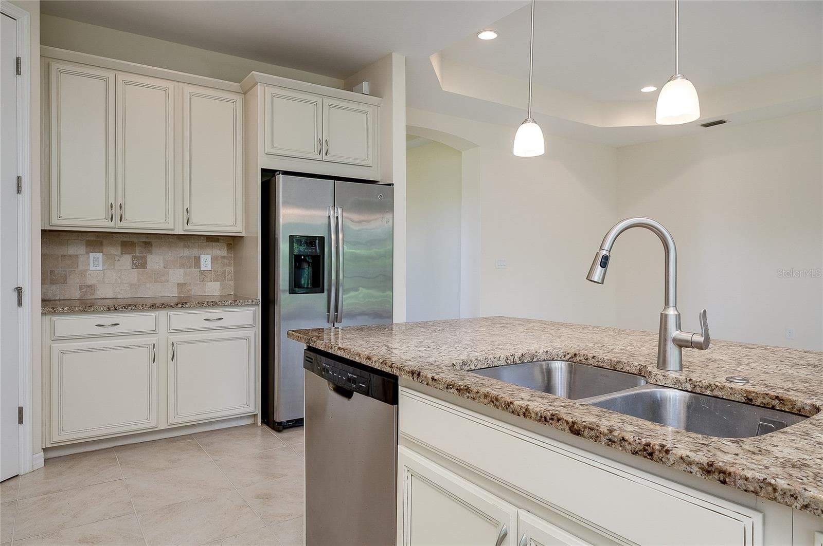 Single Family Residence at 11535 BLACKFIN ST, VENICE, photo 48 of 89