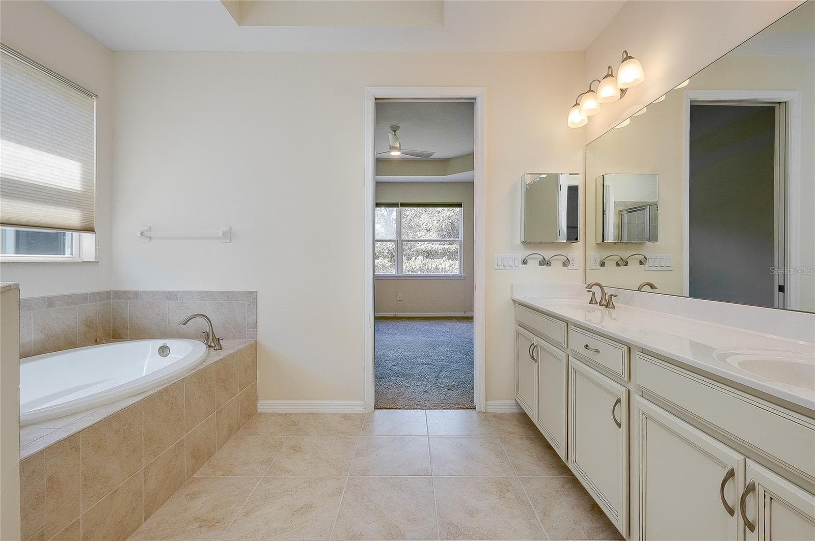 Single Family Residence at 11535 BLACKFIN ST, VENICE, photo 66 of 89