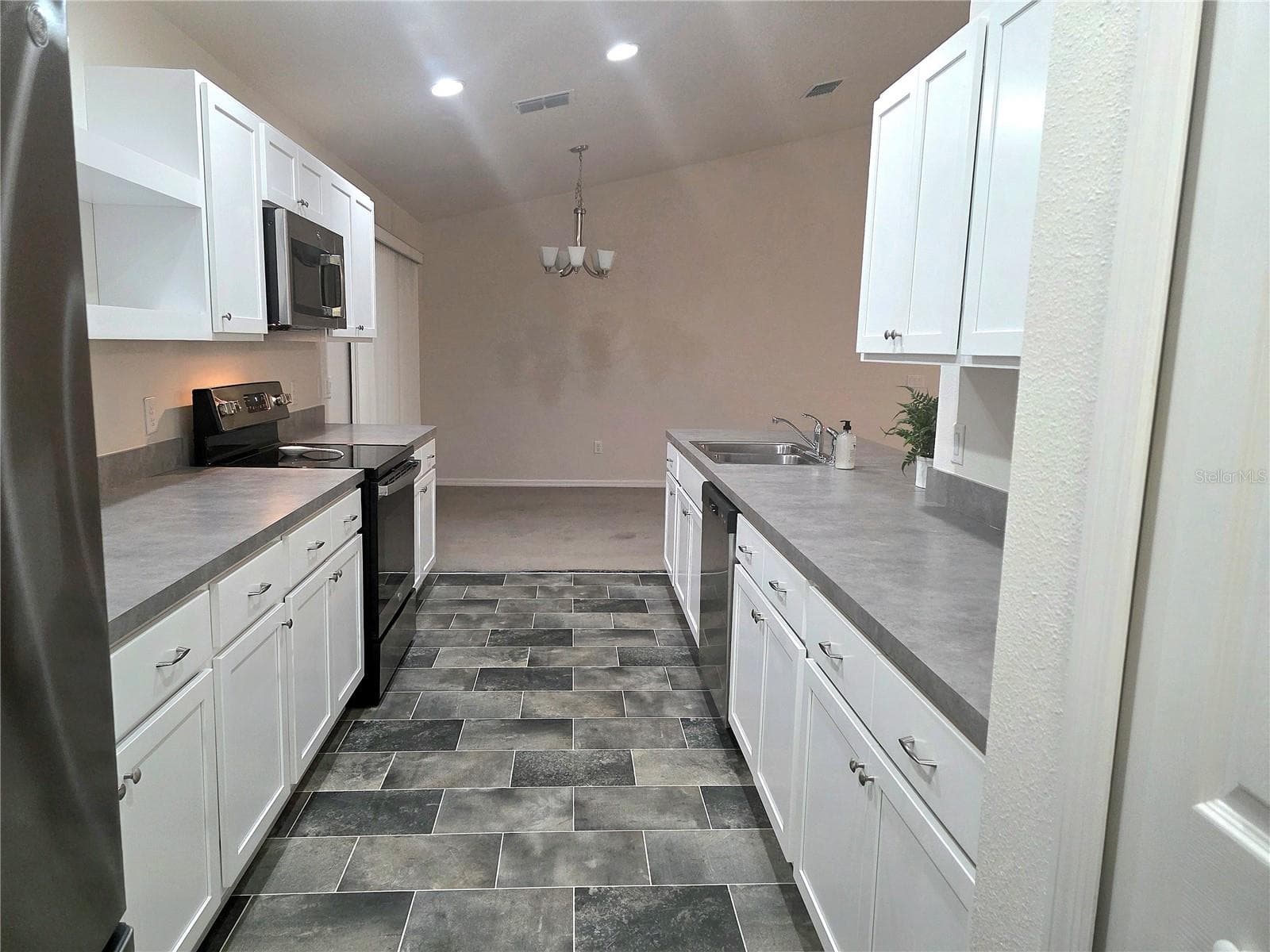 View from the laundry room - 3418 SW 155TH PL, OCALA