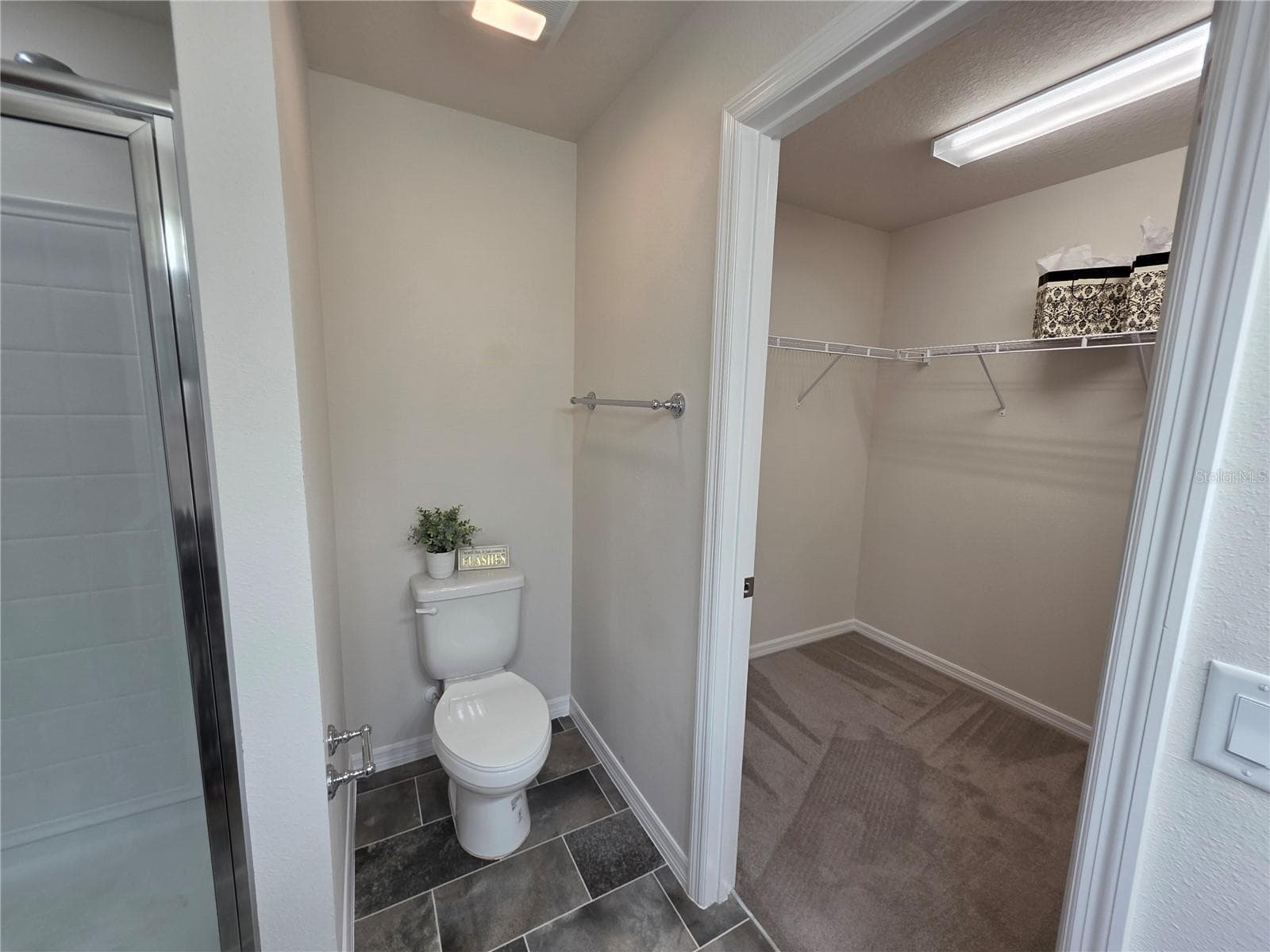 Primary bathroom - 3418 SW 155TH PL, OCALA