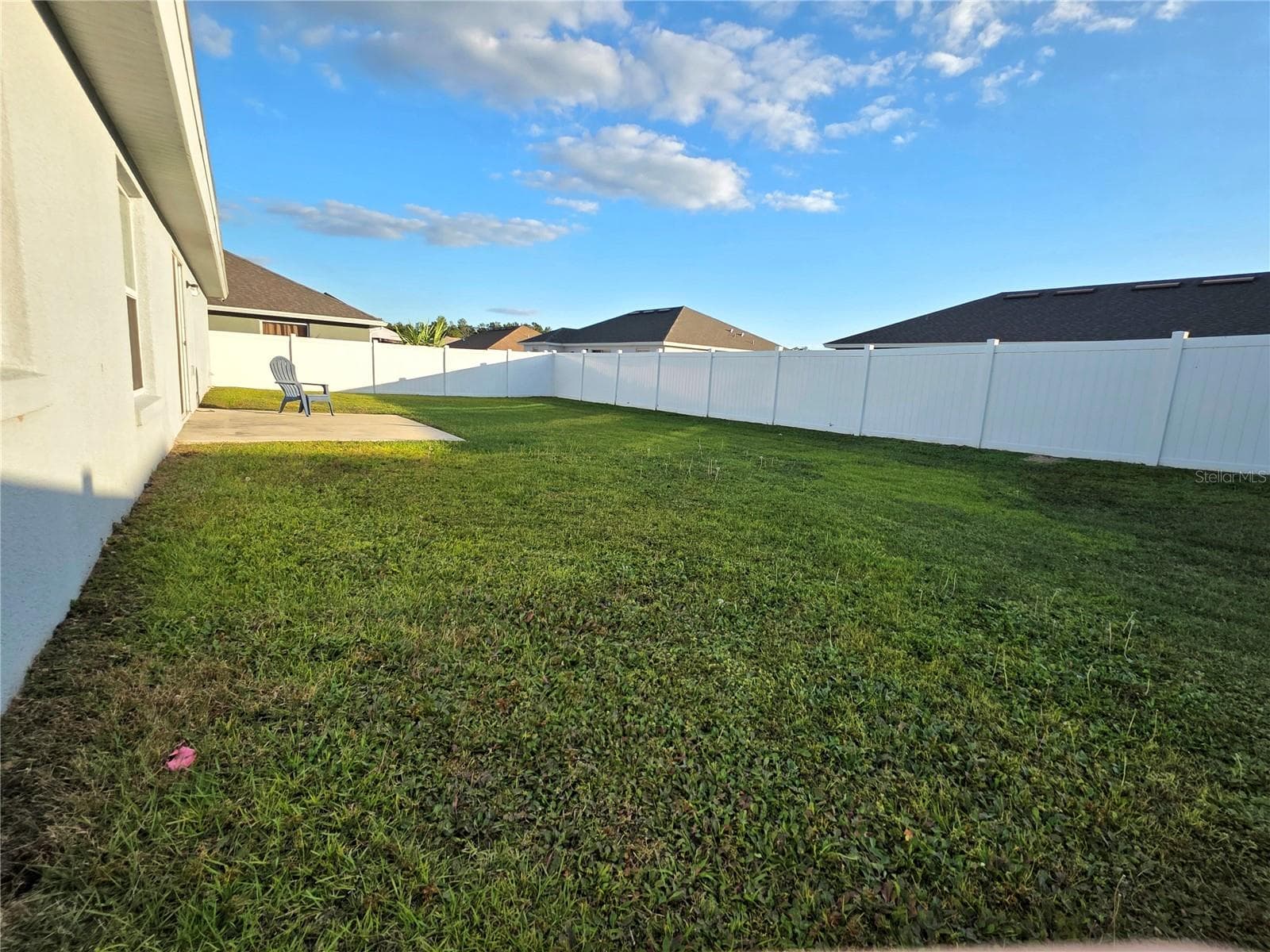 Large Fenced back yard - 3418 SW 155TH PL, OCALA