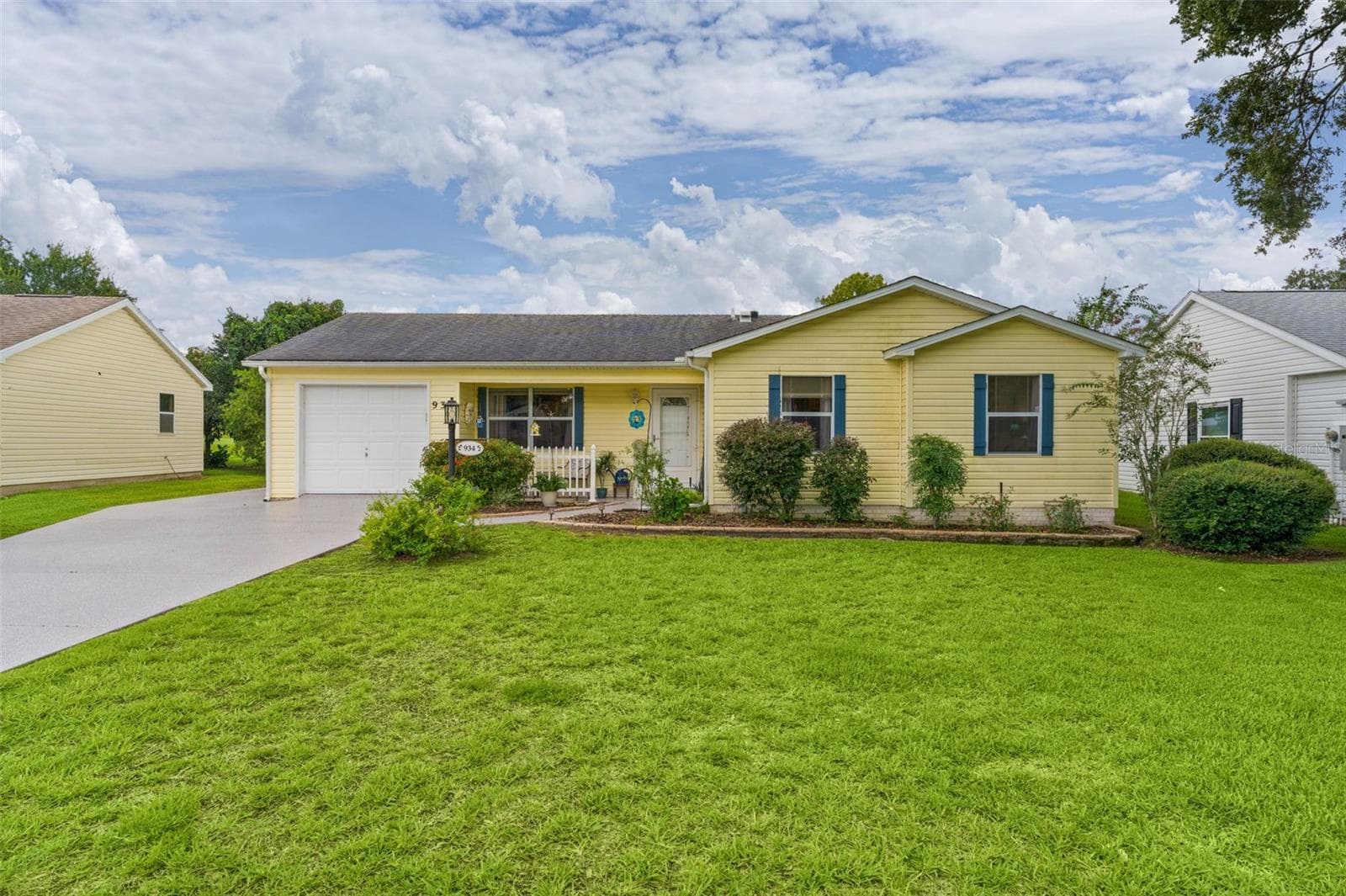 Single Family Residence at 934 ORCHID ST, THE VILLAGES, photo 2 of 58