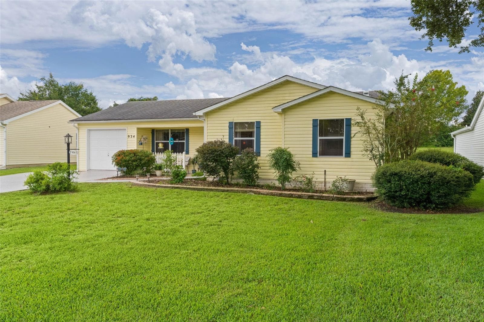 Single Family Residence at 934 ORCHID ST, THE VILLAGES, photo 5 of 58