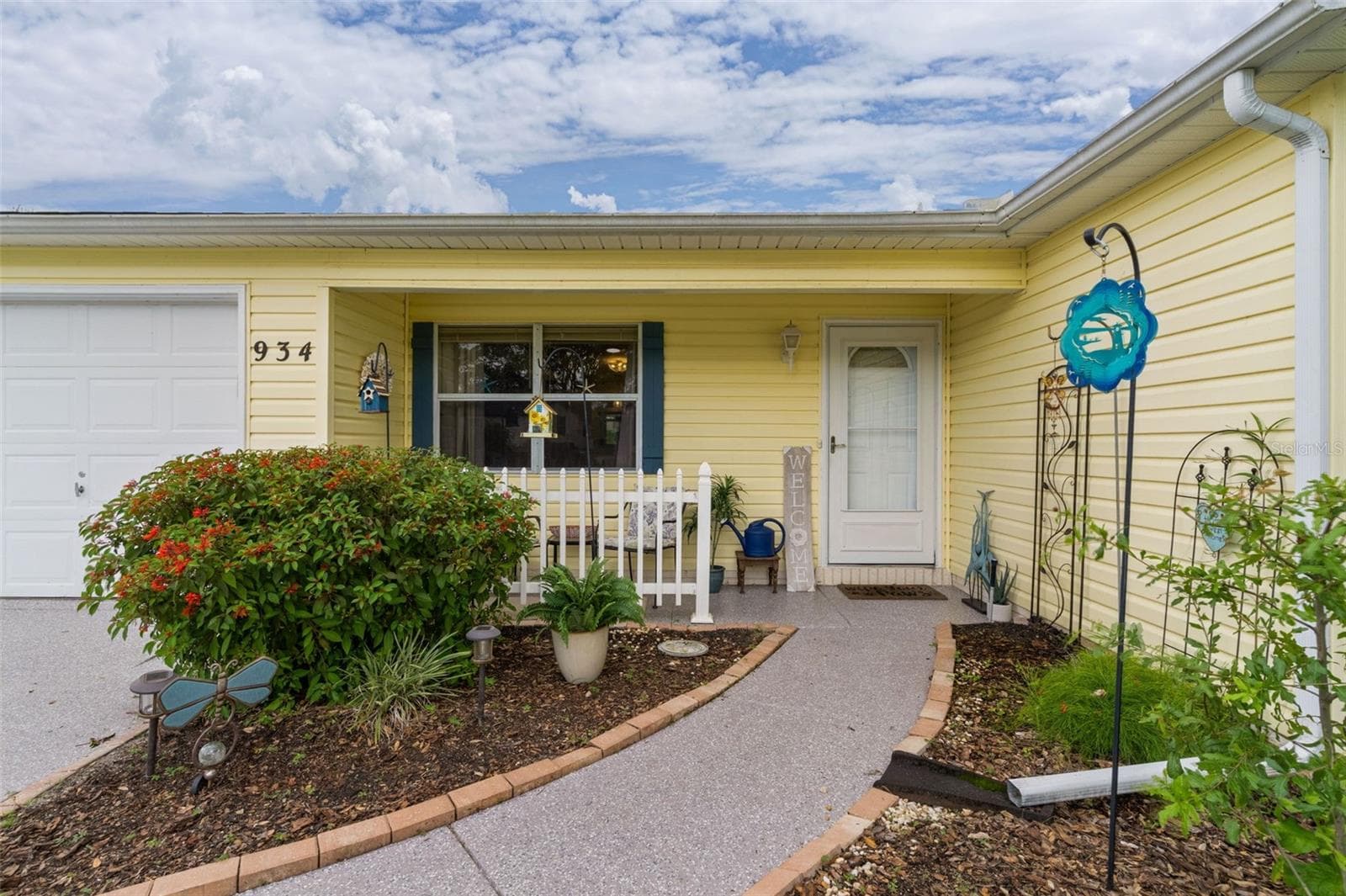 Single Family Residence at 934 ORCHID ST, THE VILLAGES, photo 10 of 58