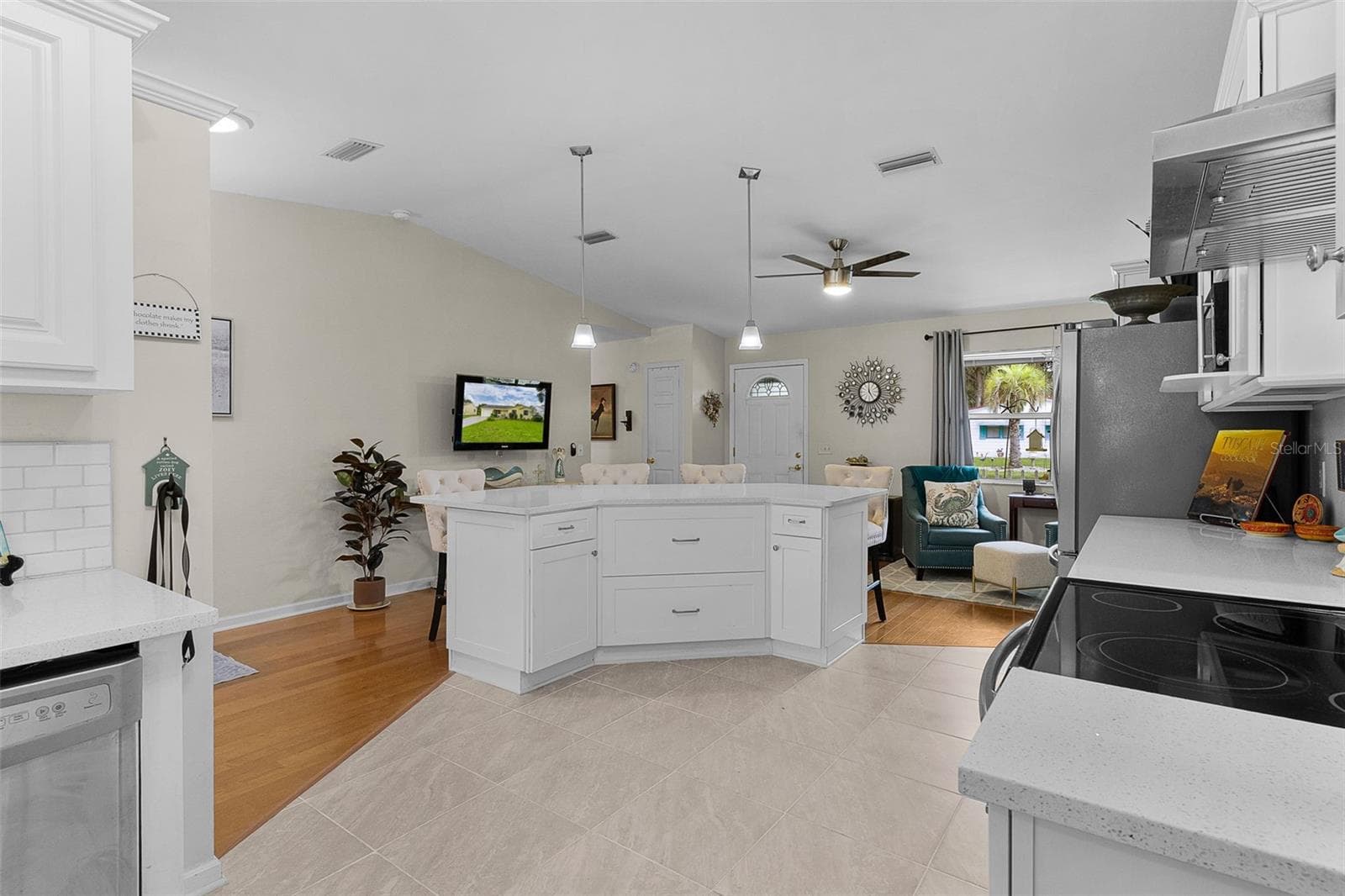 Single Family Residence at 934 ORCHID ST, THE VILLAGES, photo 24 of 58