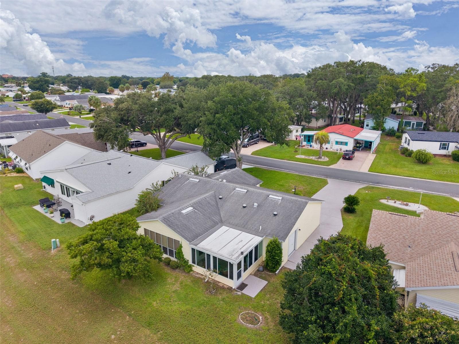 Single Family Residence at 934 ORCHID ST, THE VILLAGES, photo 51 of 58
