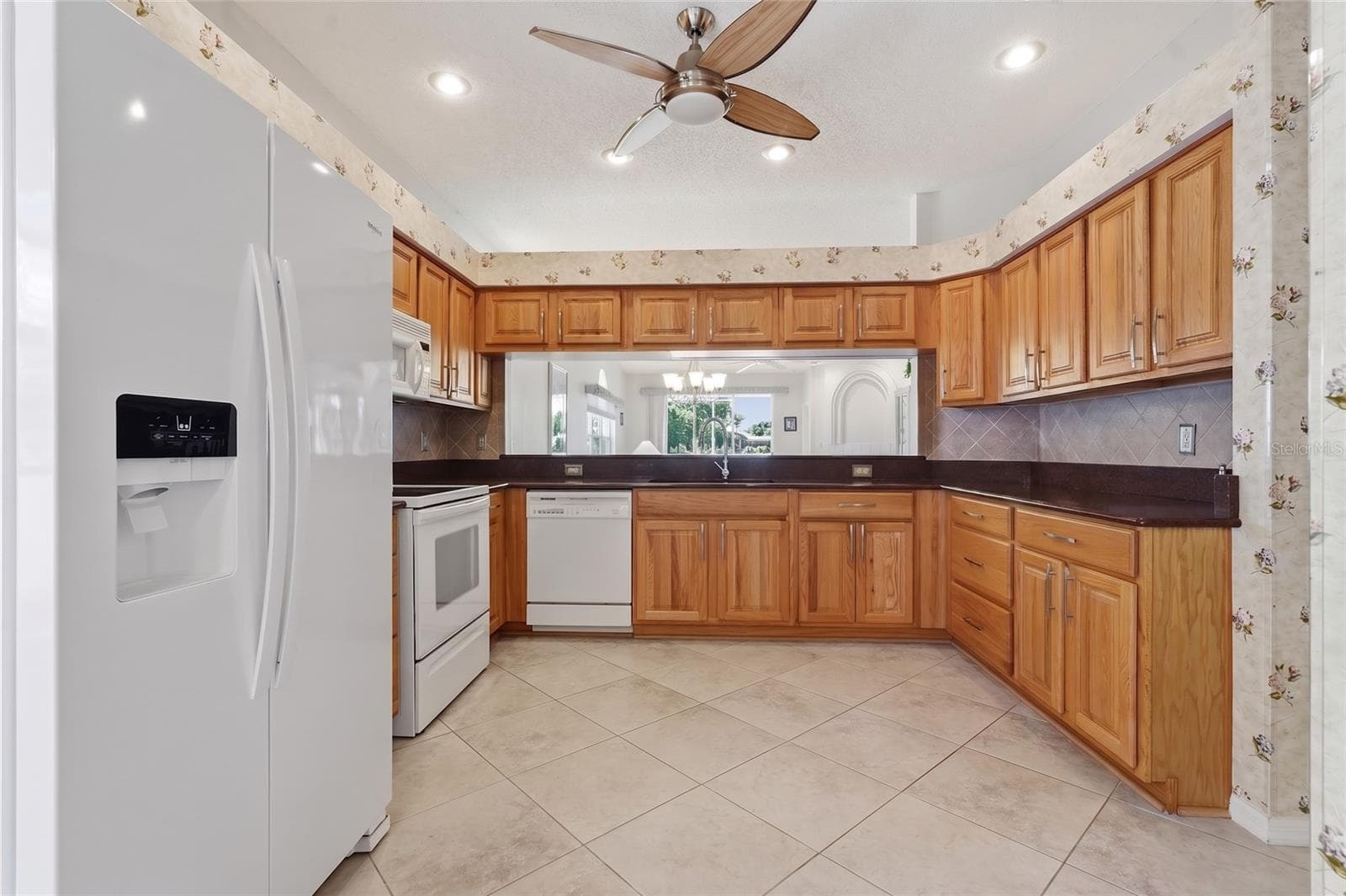 Kitchen - 1063 DARTFORD DR, TARPON SPRINGS