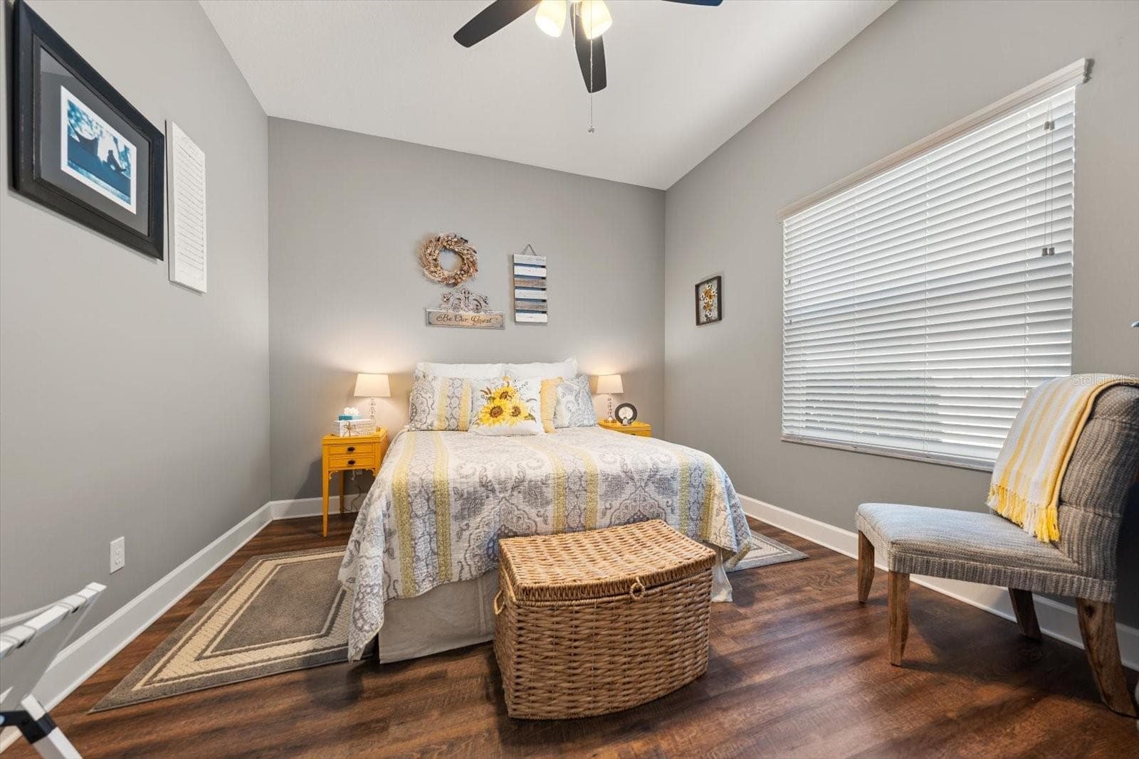 Single Family Residence at 2105 BOOT LAKE CIR, TAMPA, photo 16 of 39