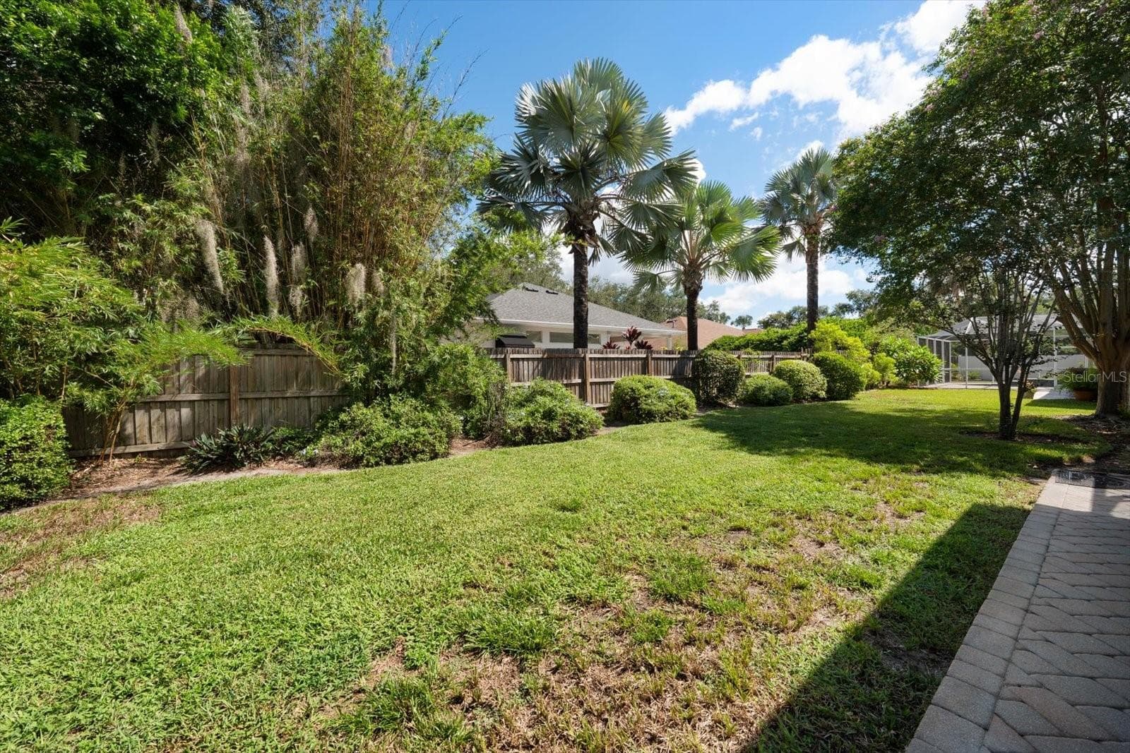 Single Family Residence at 2105 BOOT LAKE CIR, TAMPA, photo 28 of 39