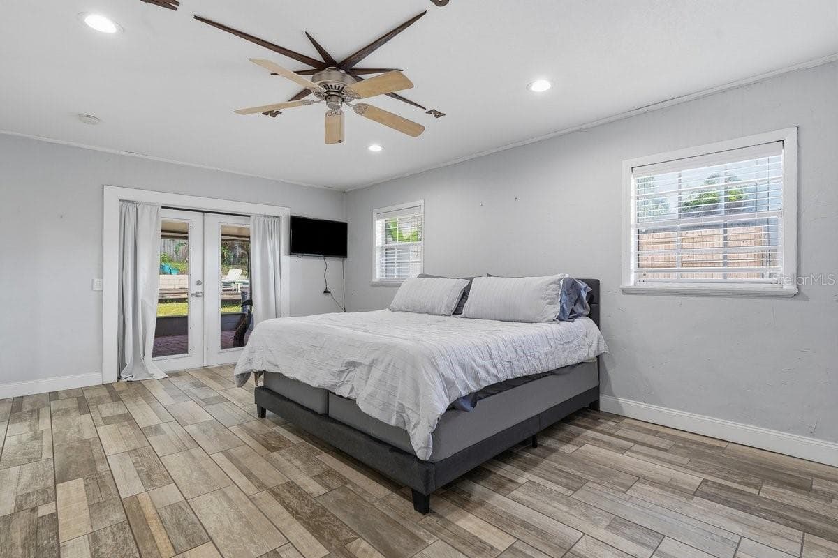 Single Family Residence at 44 BREVARD DR, WINTER HAVEN, photo 15 of 28