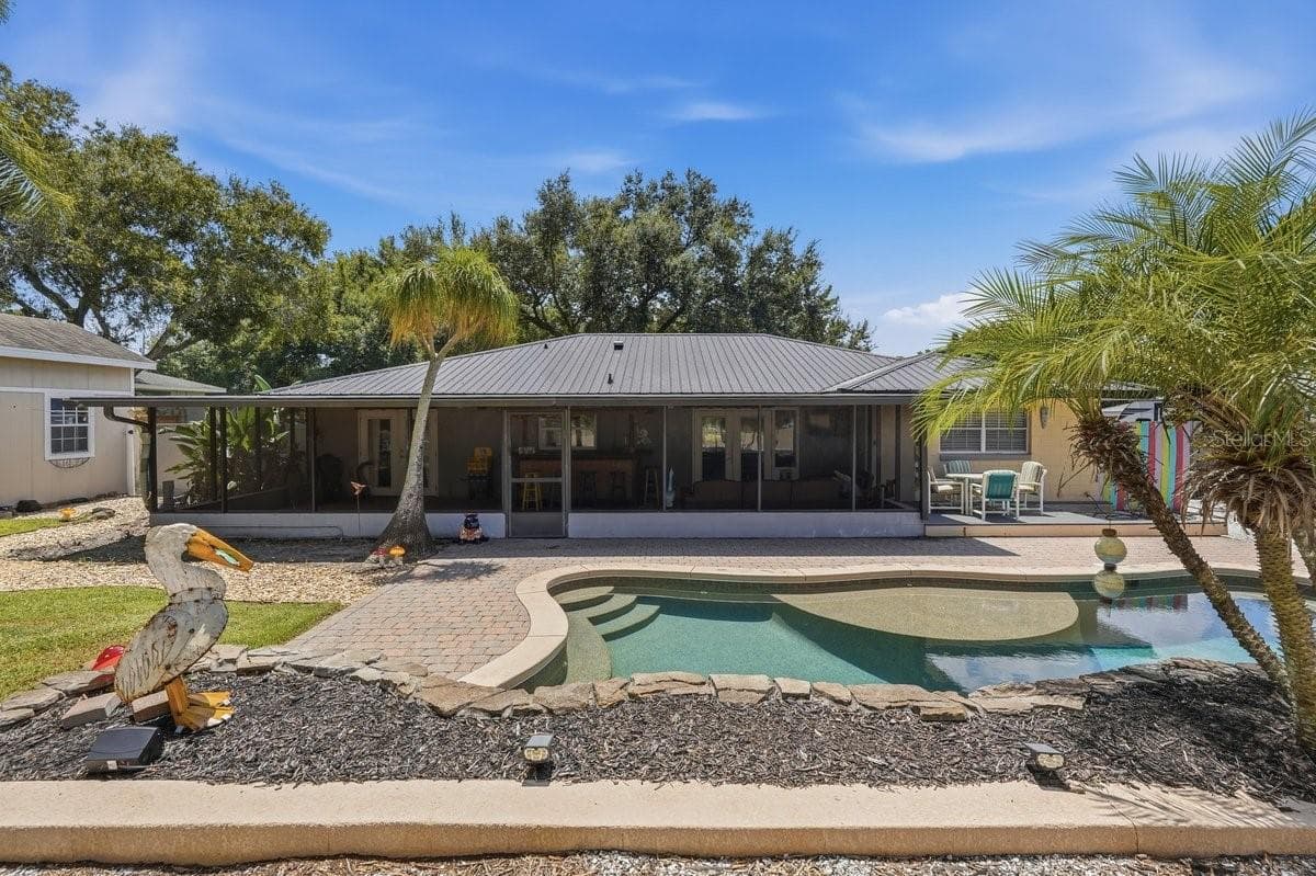 Single Family Residence at 44 BREVARD DR, WINTER HAVEN, photo 20 of 28