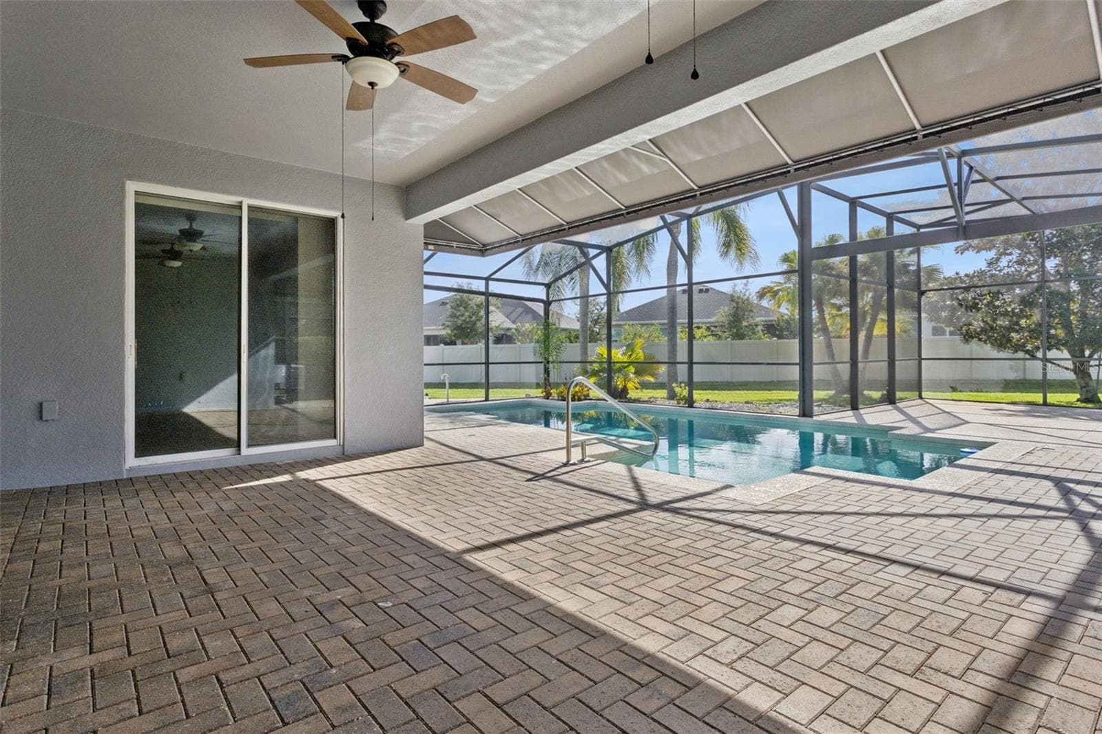 Single Family Residence at 3065 MURANO CT, MOUNT DORA, photo 30 of 47