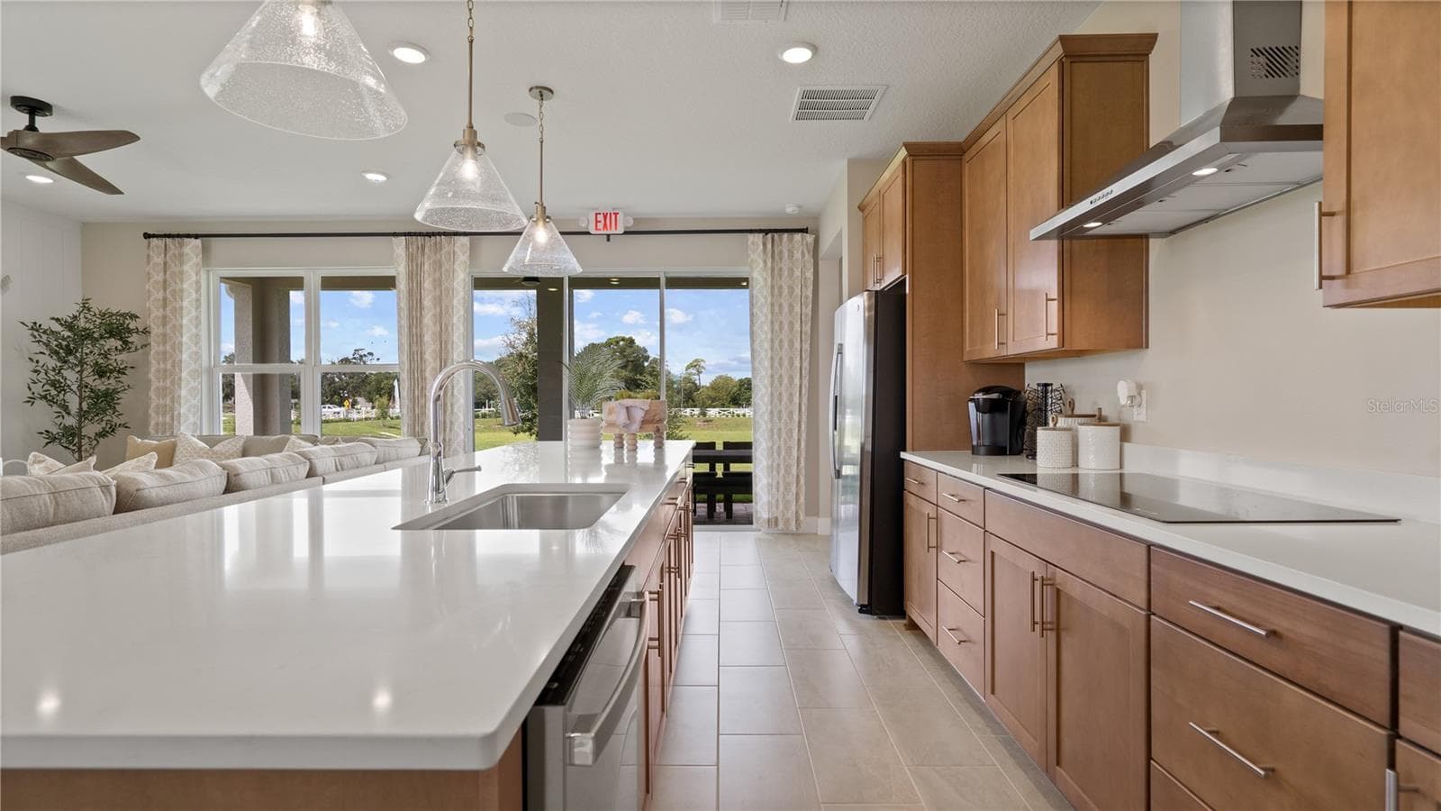 Single Family Residence at 683 MOON SHELL CIR, NEW SMYRNA BEACH, photo 6 of 38