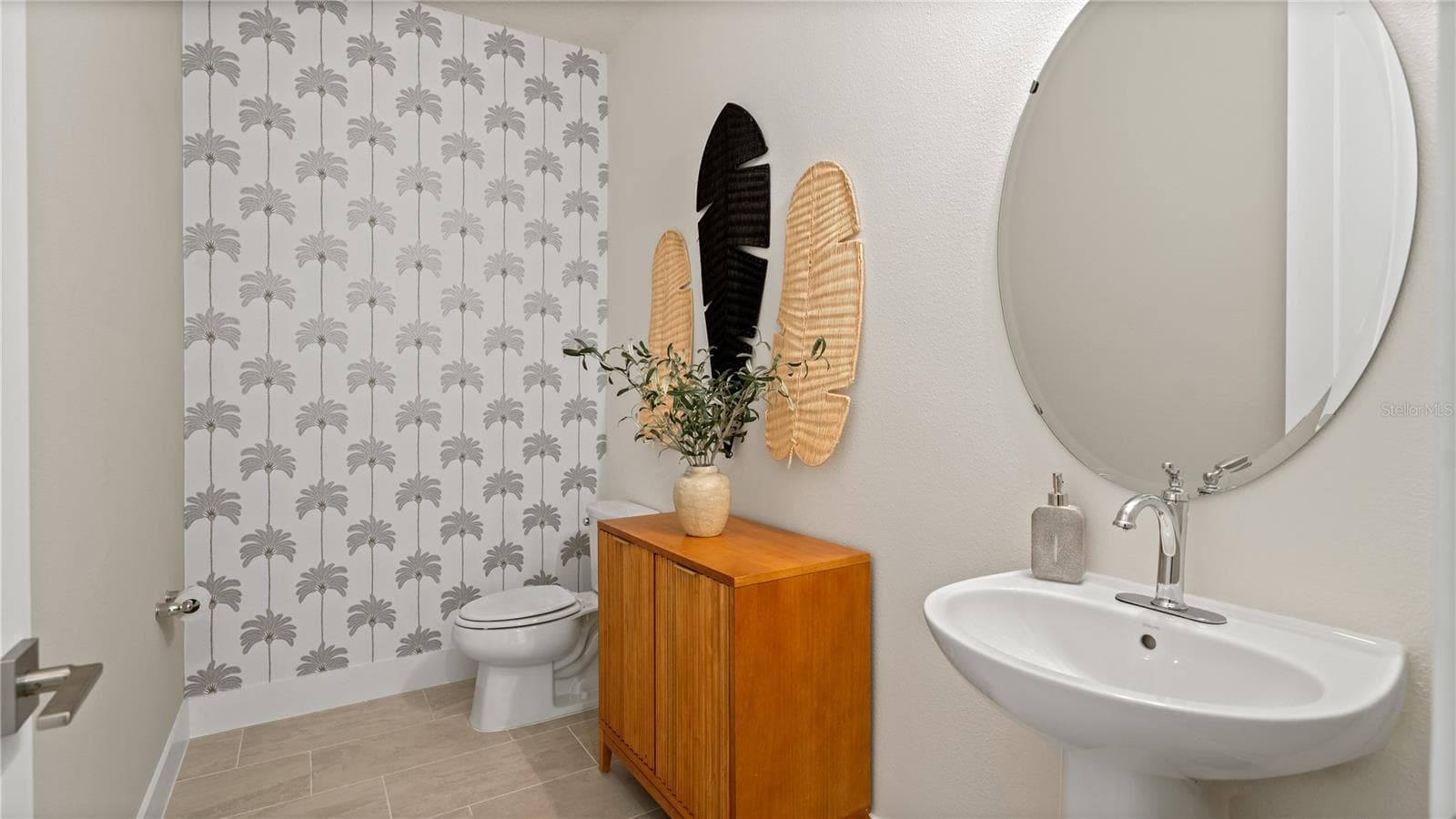 Single Family Residence at 683 MOON SHELL CIR, NEW SMYRNA BEACH, photo 16 of 38