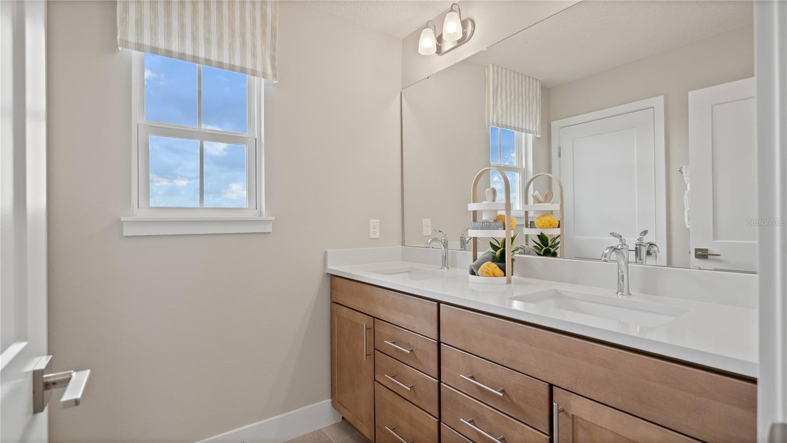 Single Family Residence at 683 MOON SHELL CIR, NEW SMYRNA BEACH, photo 30 of 38