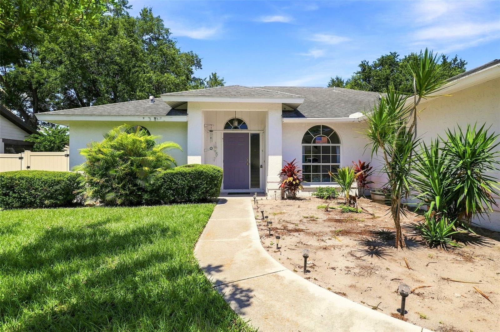 Single Family Residence at 7833 38TH CT E, SARASOTA