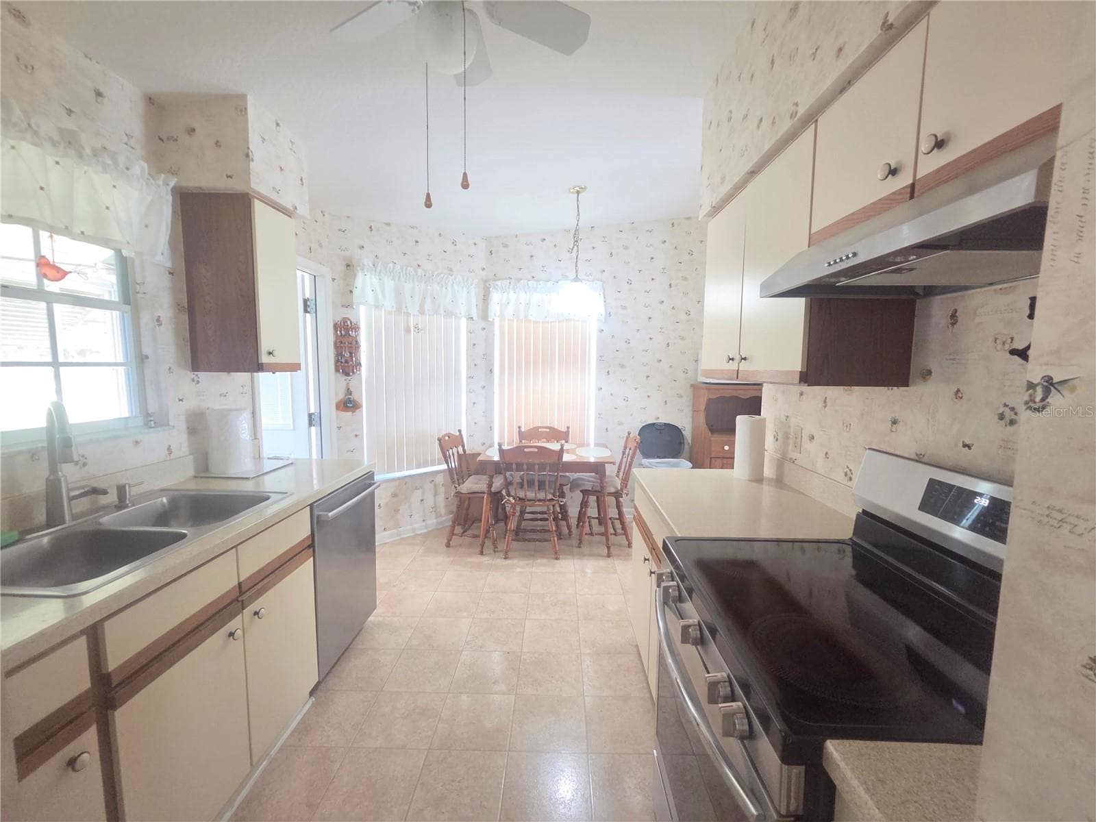 Single Family Residence at 76 STRAPHMORE DR, HAINES CITY, photo 32 of 91