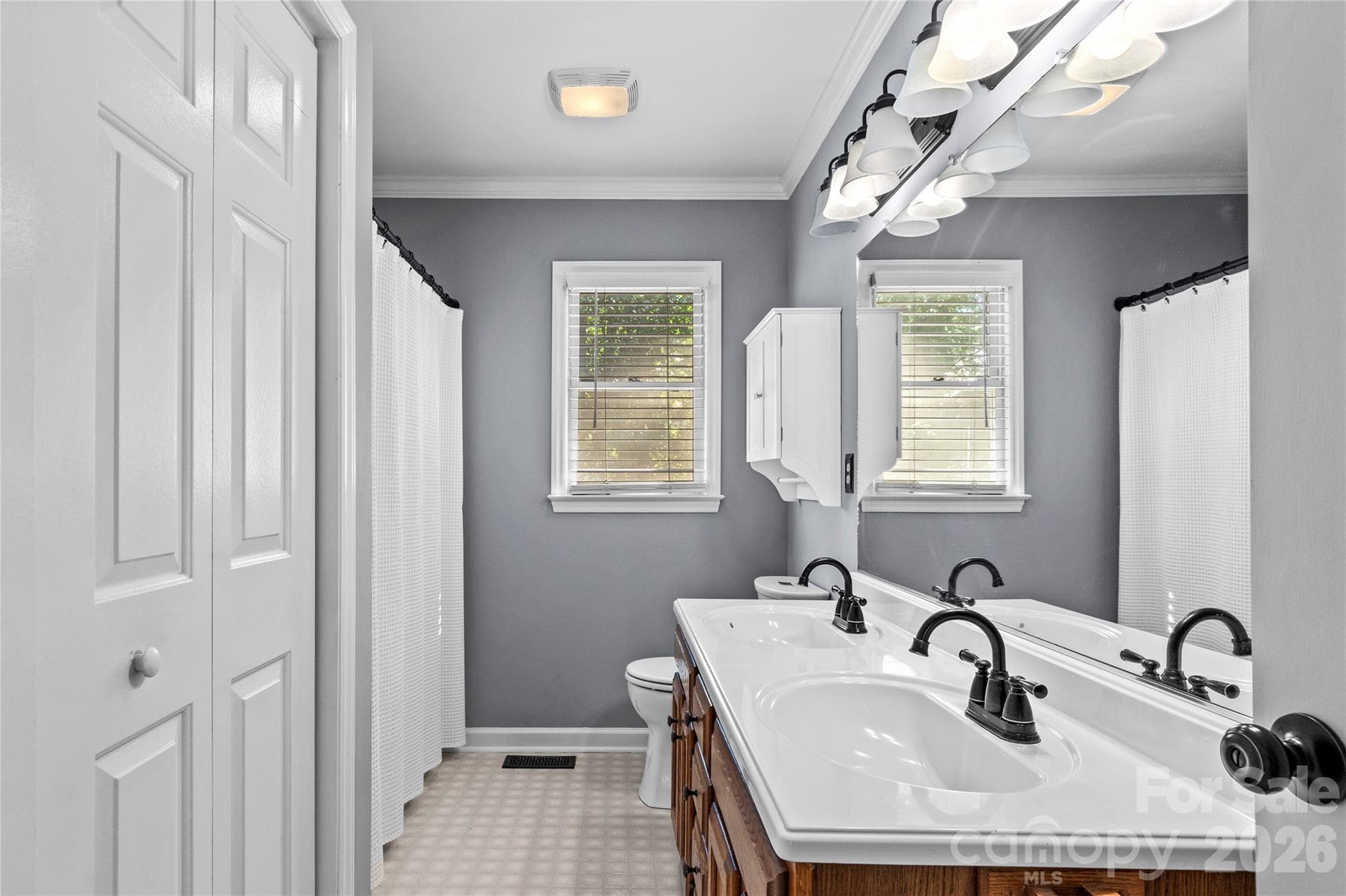 Single Family Residence at 2513 Newington Court, Clemmons, photo 25 of 47