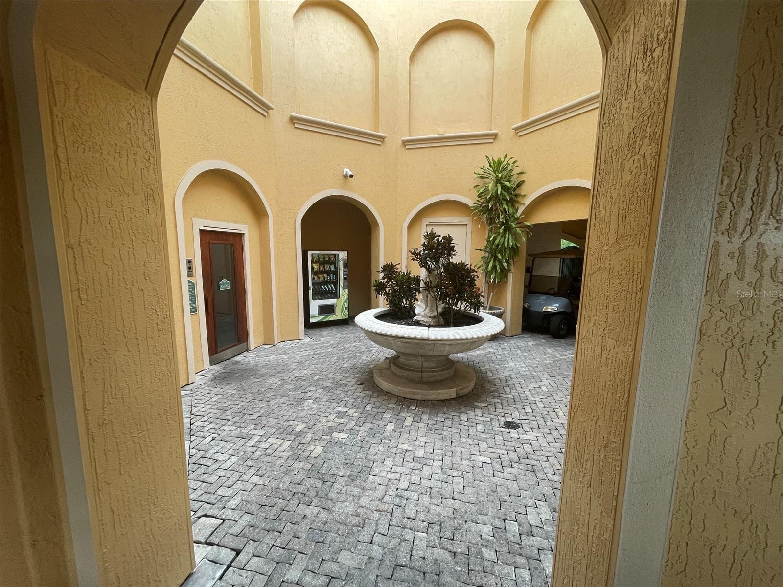 Condominium at 2741 VIA CIPRIANI #916A, CLEARWATER, photo 67 of 82