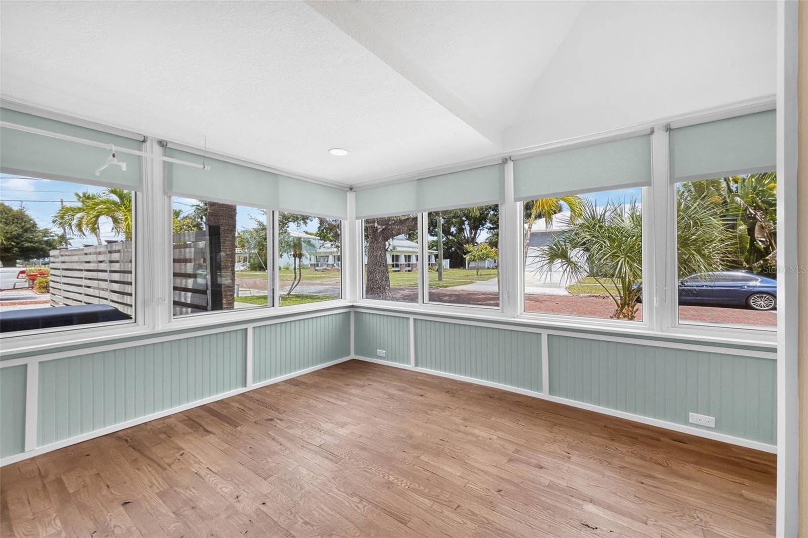 Sun Porch/Laundry room - 502 W MARION AVE, PUNTA GORDA