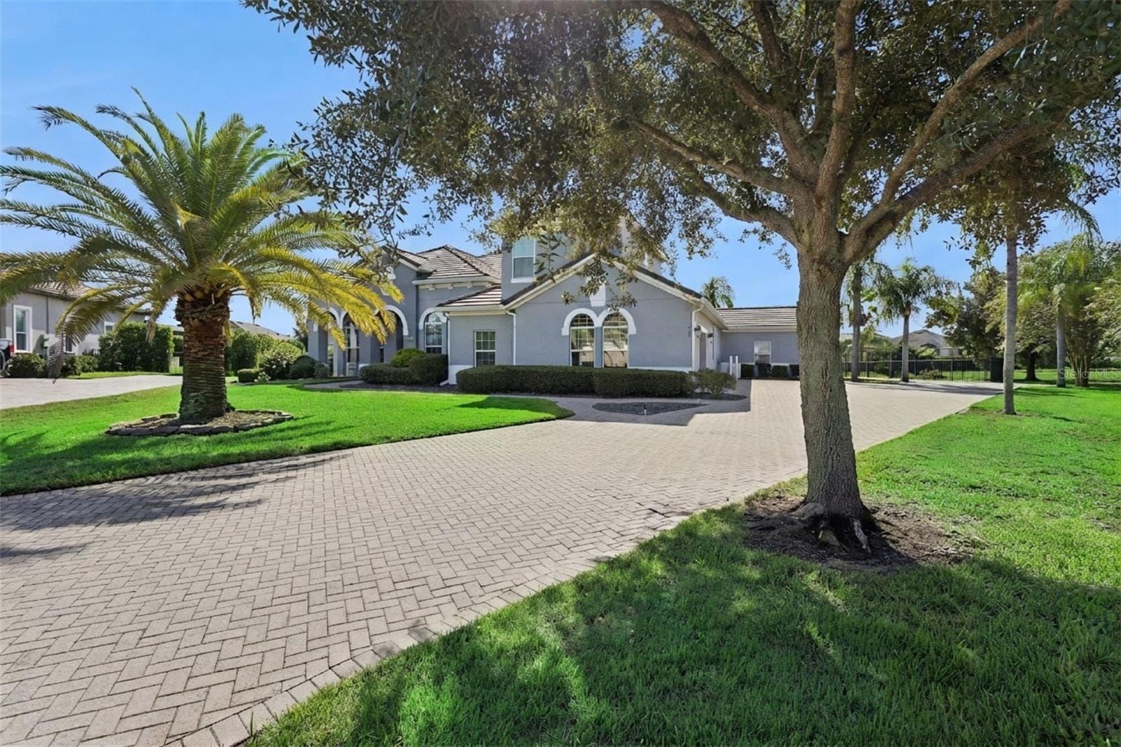Single Family Residence at 3065 MURANO CT, MOUNT DORA, photo 3 of 47