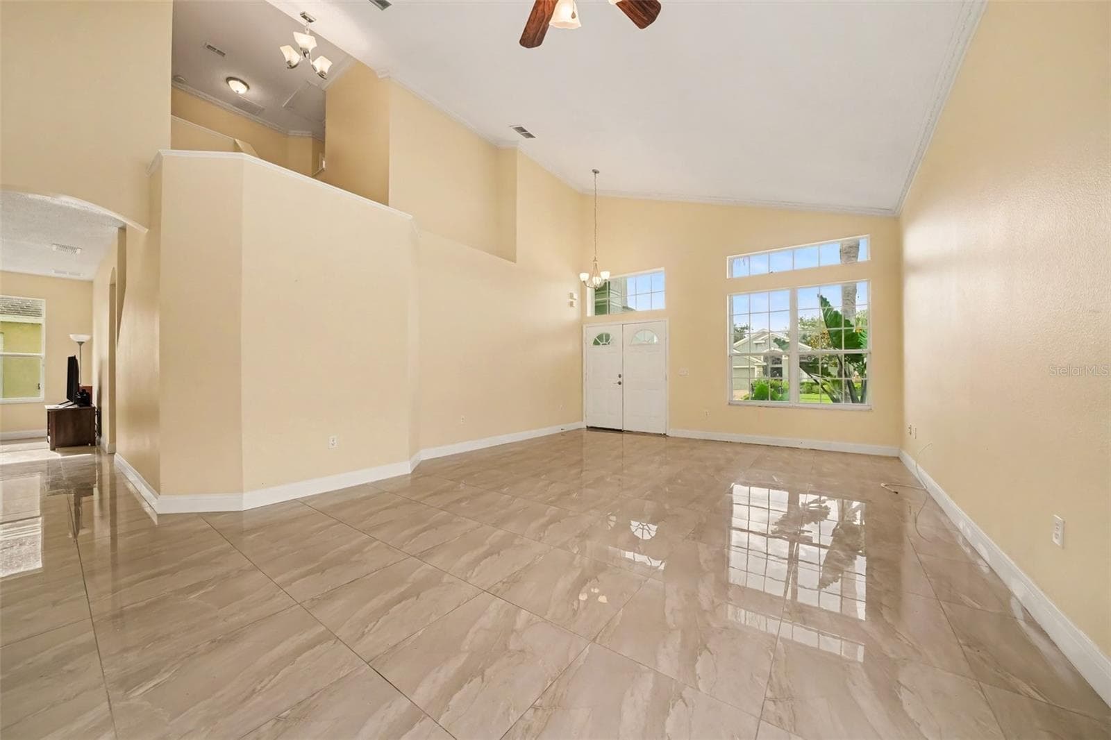 Single Family Residence at 909 DEVON CREEK RD, WINTER SPRINGS, photo 5 of 35