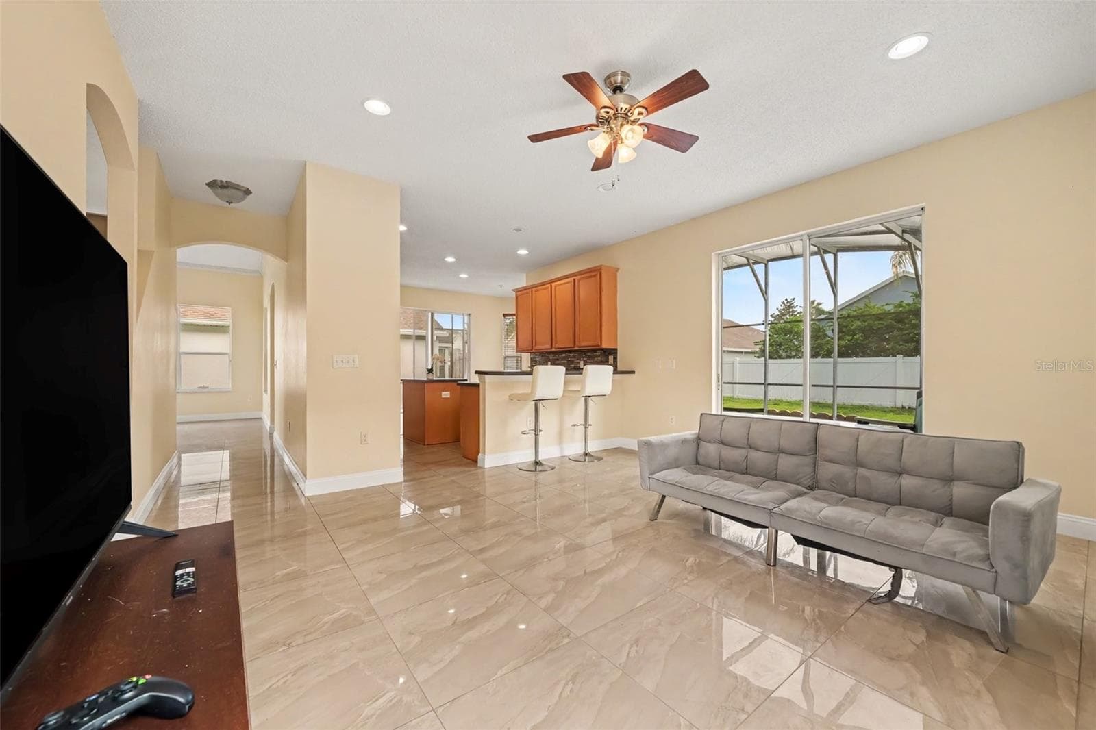 Single Family Residence at 909 DEVON CREEK RD, WINTER SPRINGS, photo 13 of 35