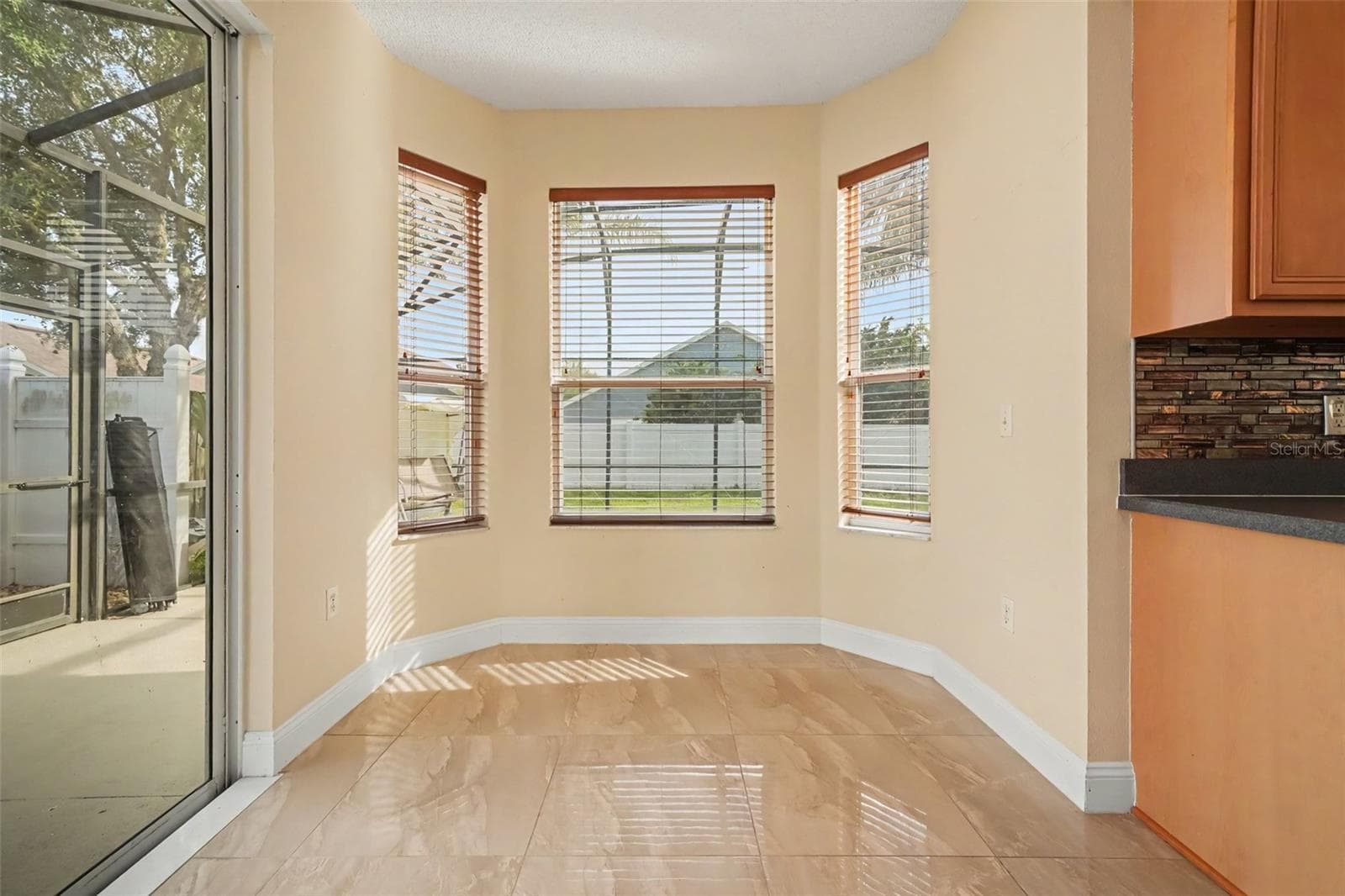 Single Family Residence at 909 DEVON CREEK RD, WINTER SPRINGS, photo 16 of 35