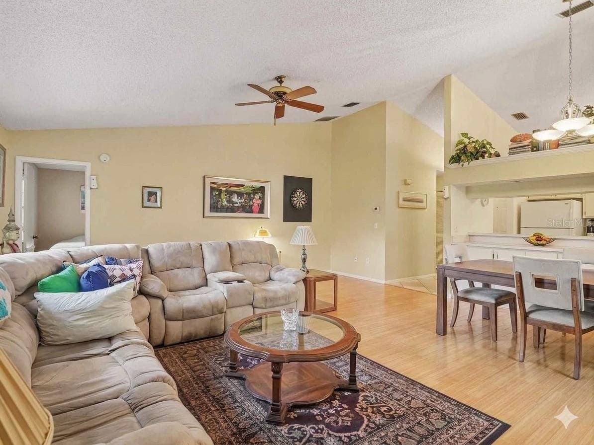 Half Duplex at 5031 BARRINGTON CIR #601, SARASOTA, photo 5 of 22