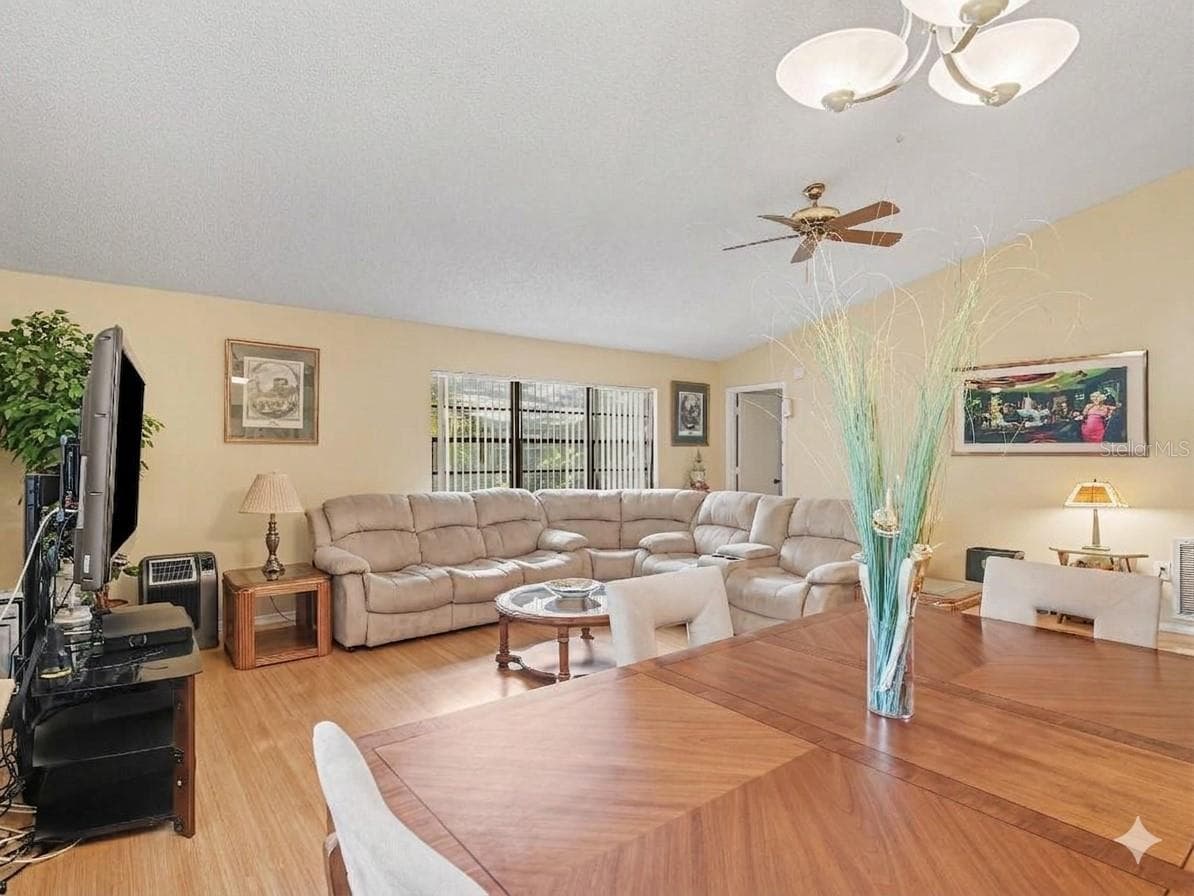 Half Duplex at 5031 BARRINGTON CIR #601, SARASOTA, photo 7 of 22