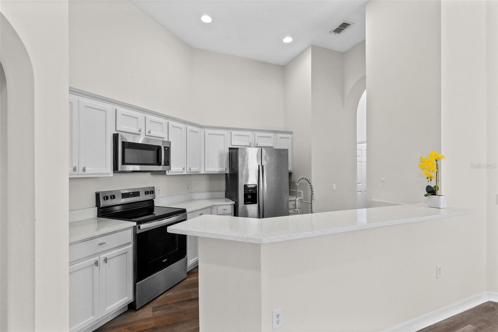 Kitchen - 2900 BONITA CIR, KISSIMMEE