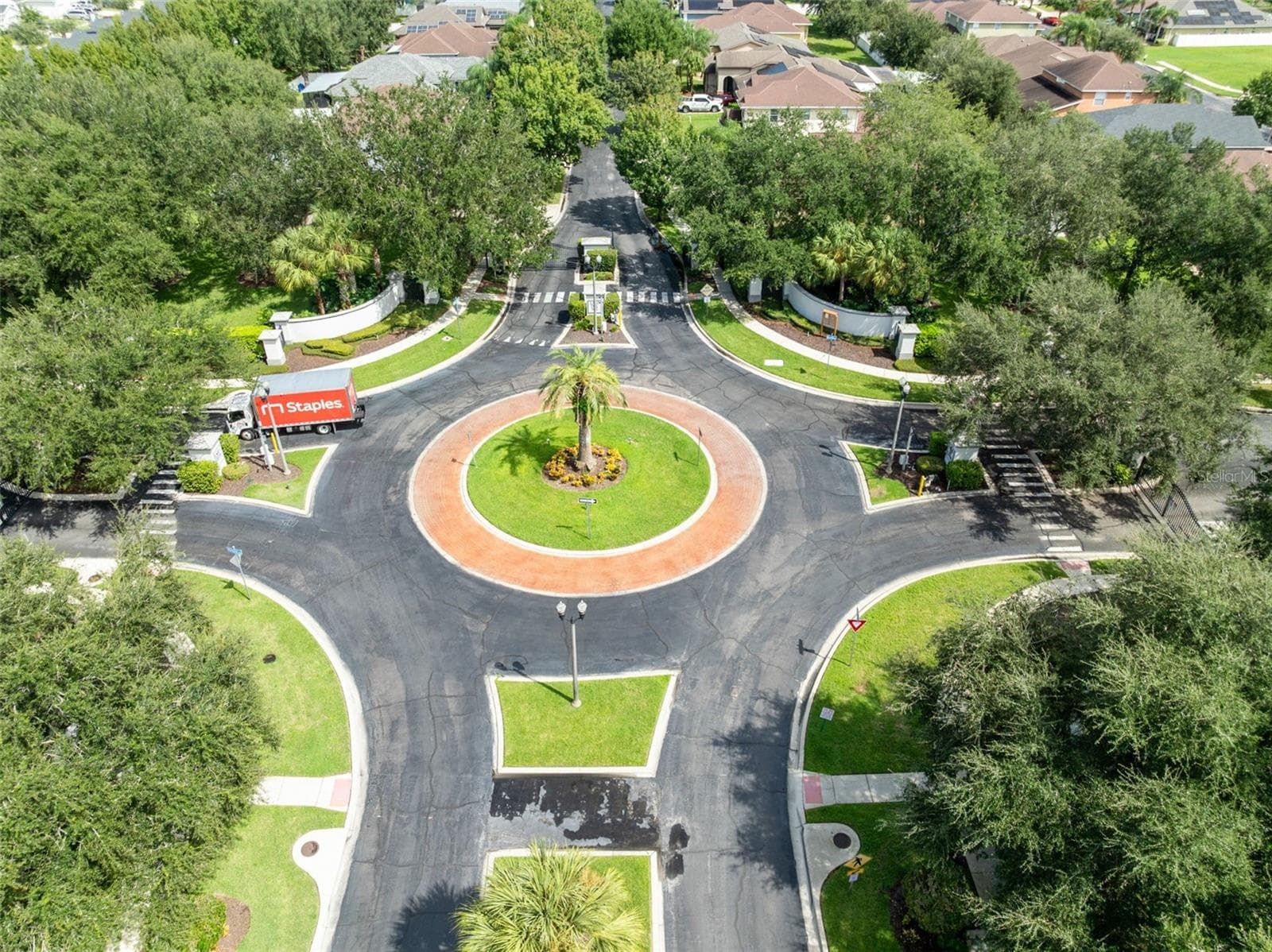 Gated community - 2900 BONITA CIR, KISSIMMEE